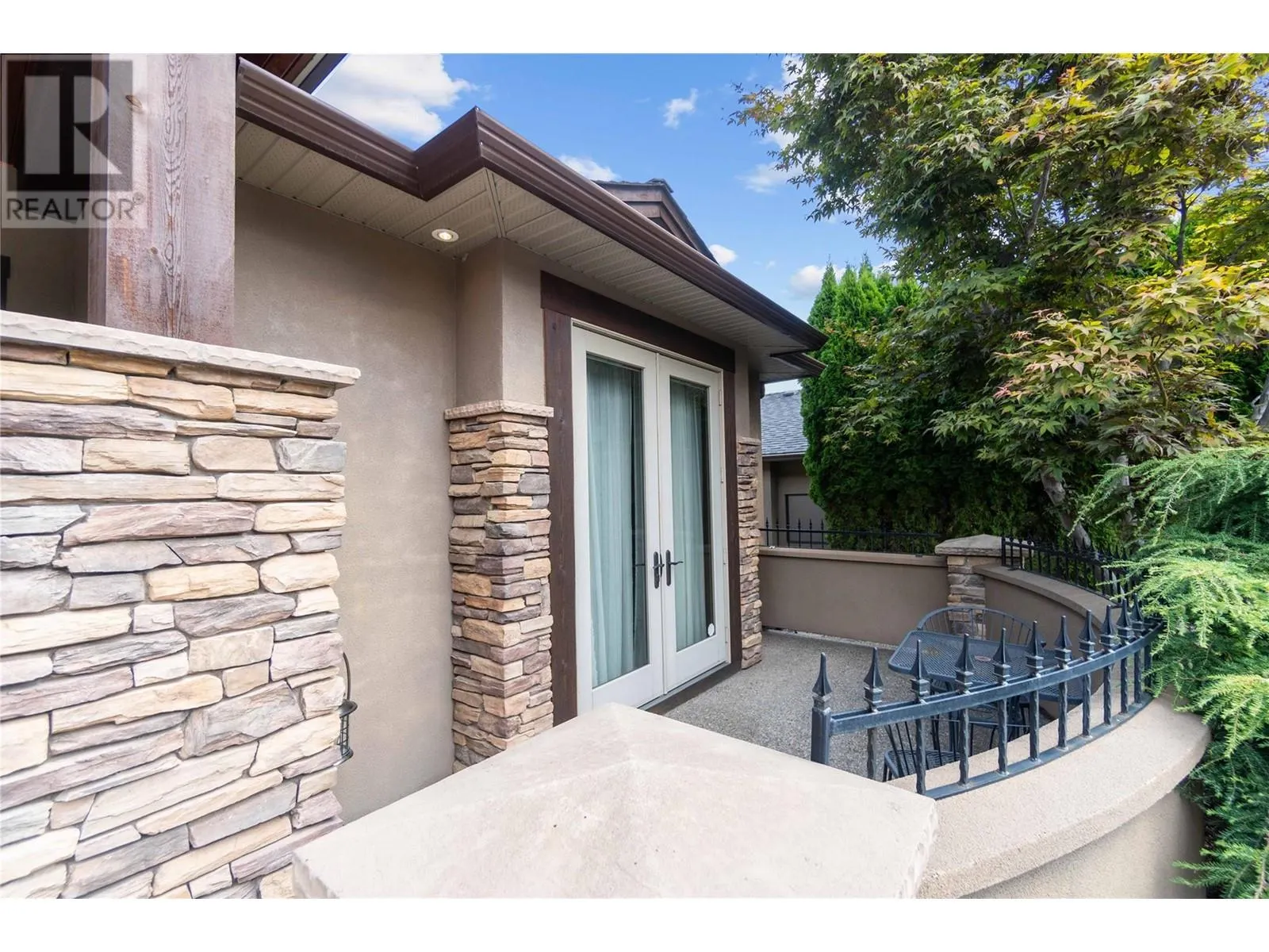620 Arbor View Drive