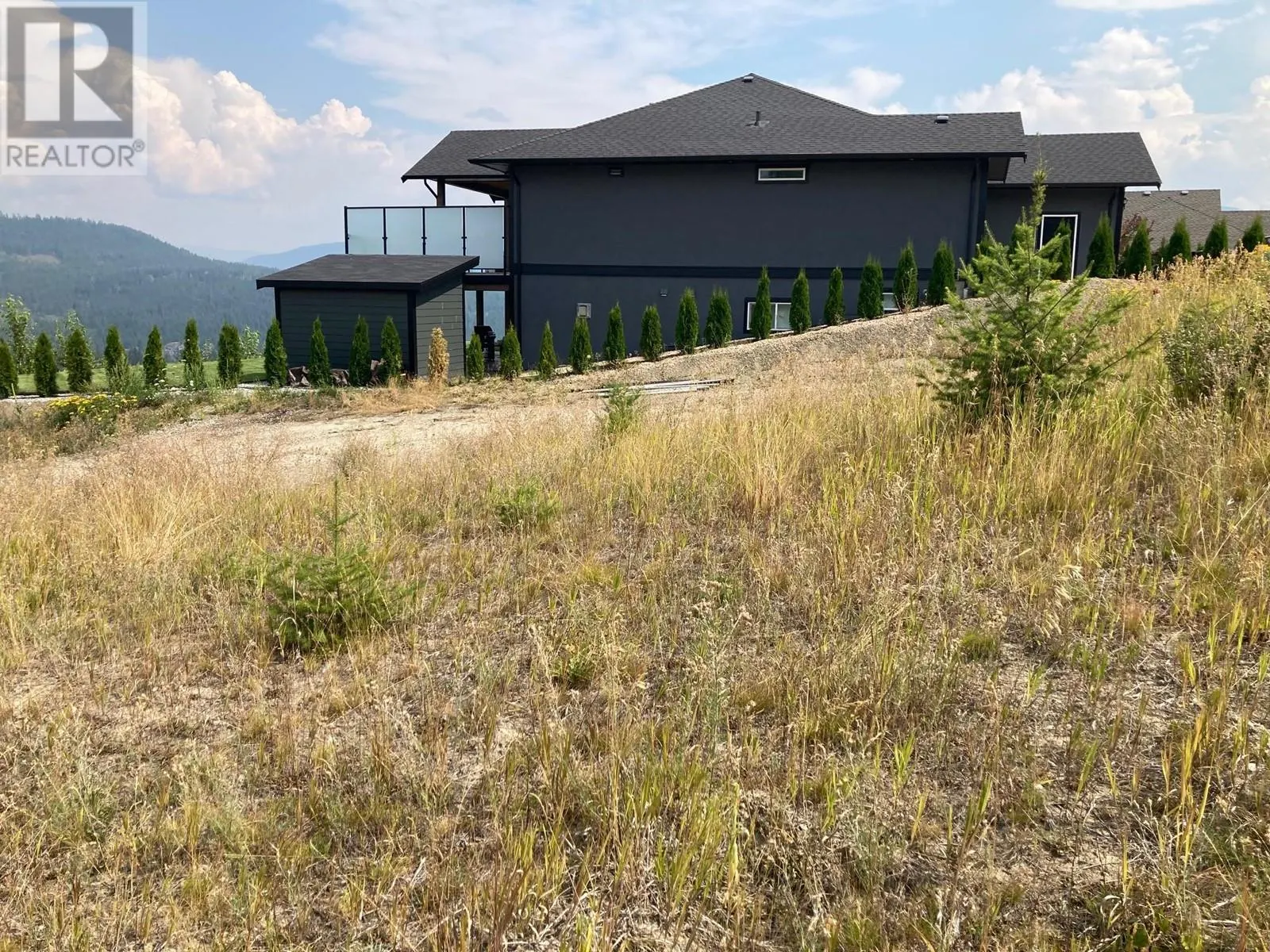 2556 Panoramic Way
