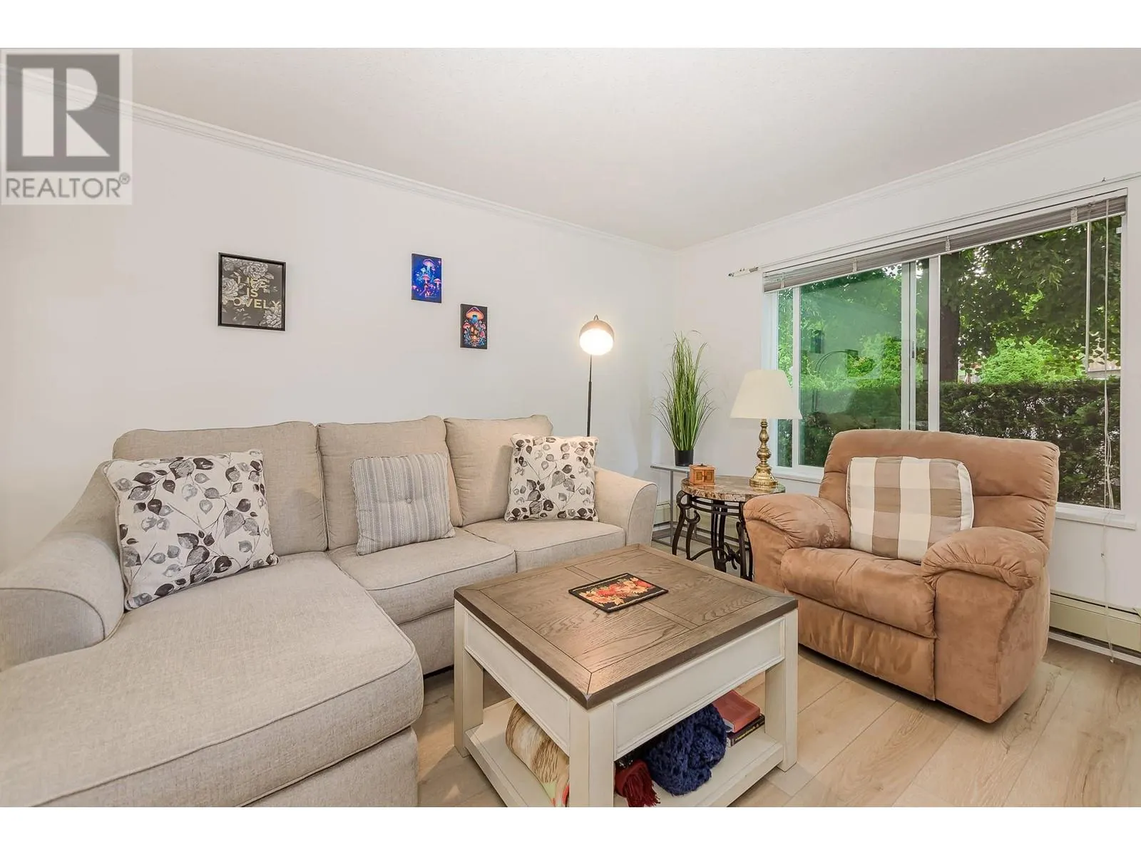 251 6 Street SE Unit# 107