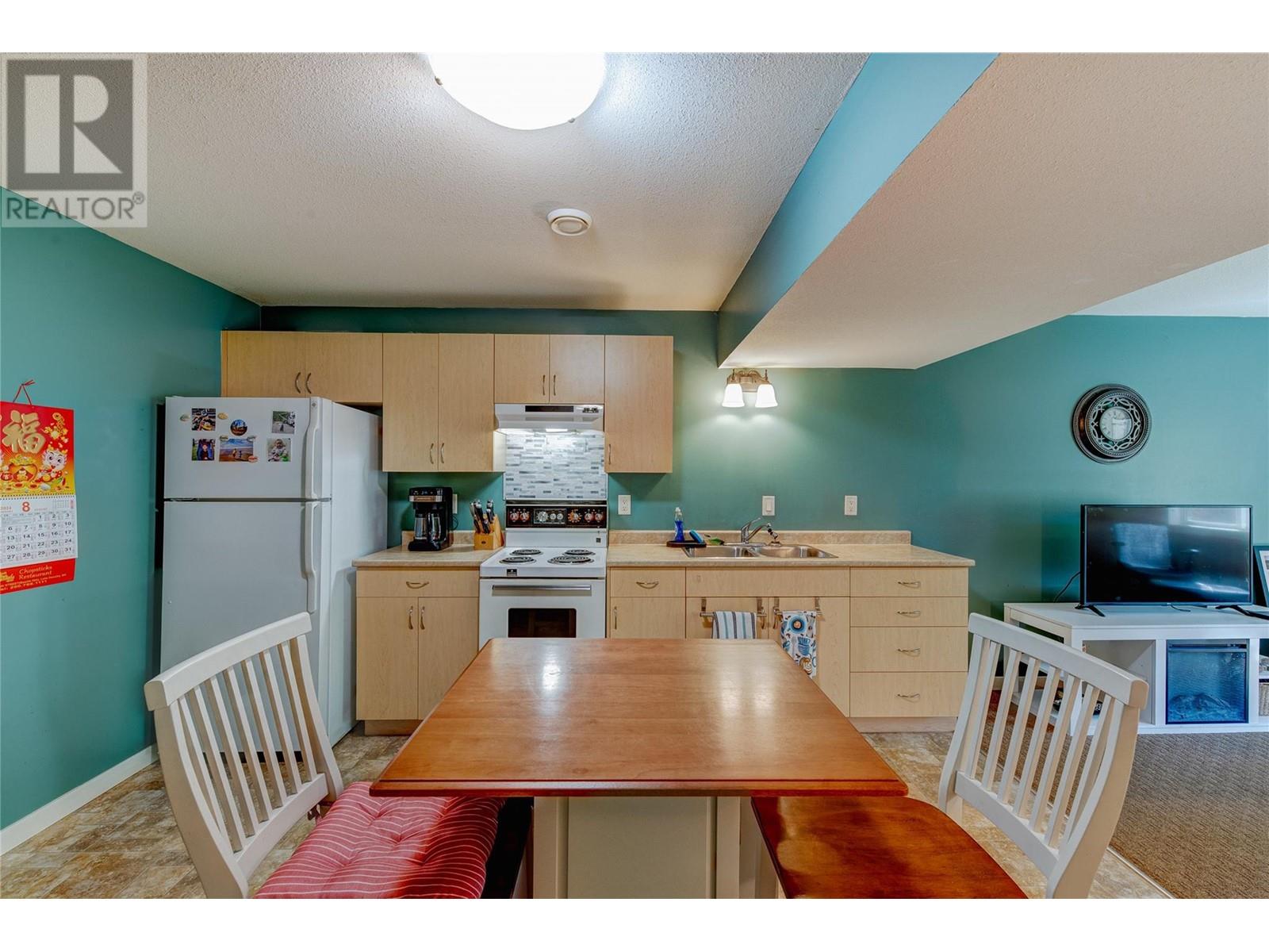 2045 Bernau Court