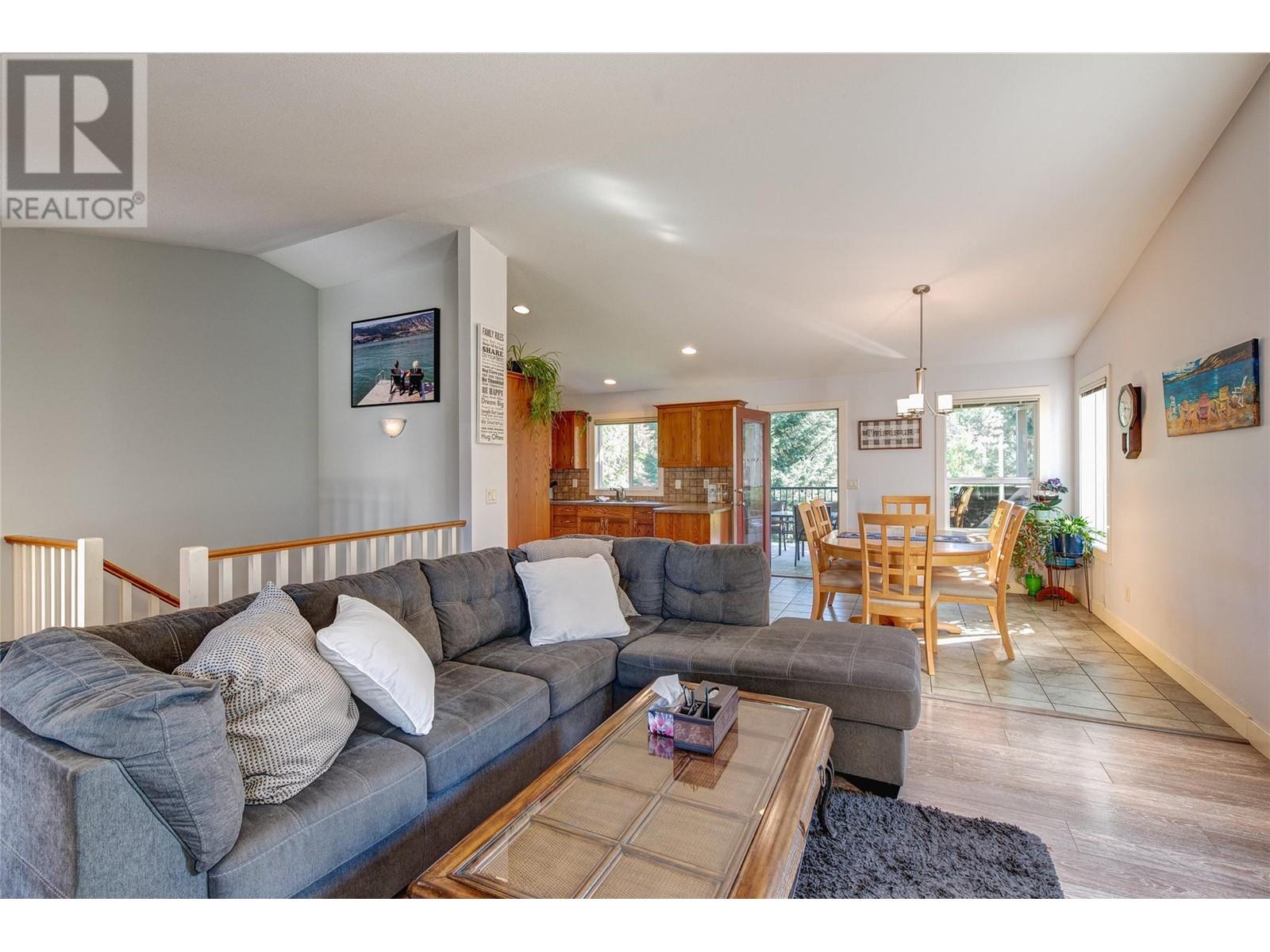 2045 Bernau Court