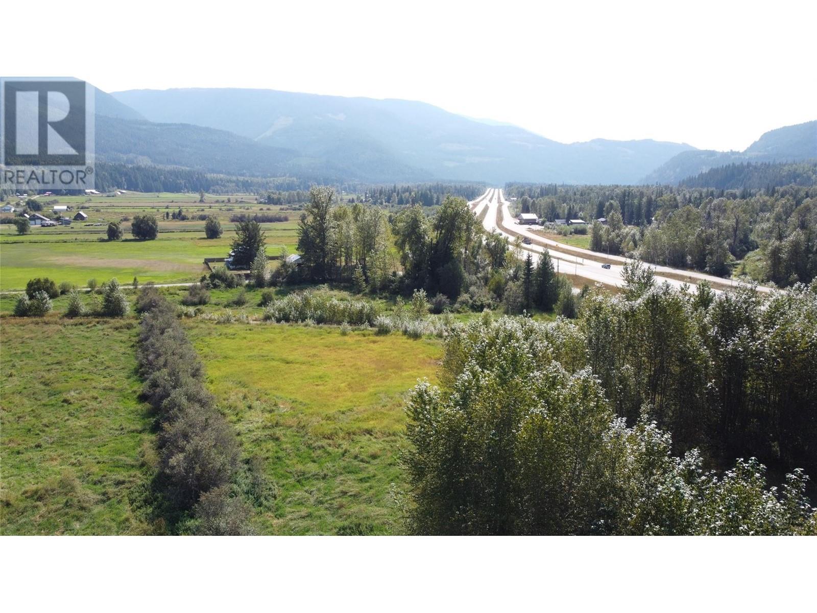 Lot 2 Oxbow Frontage Road