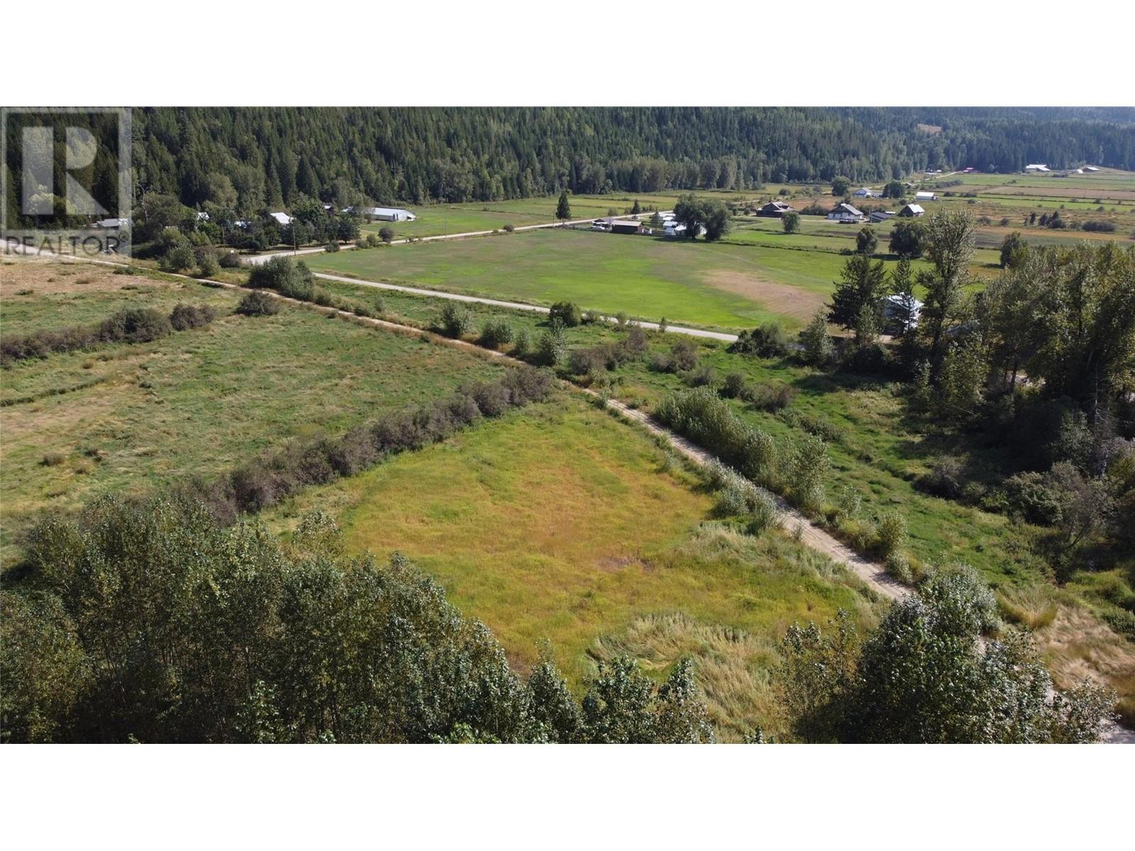 Lot 2 Oxbow Frontage Road