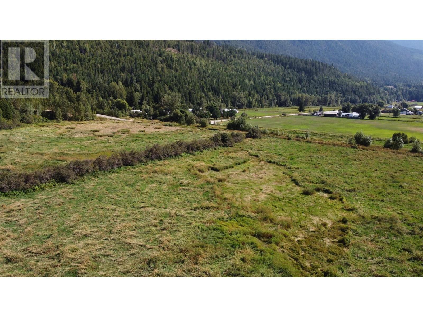 Lot 2 Oxbow Frontage Road