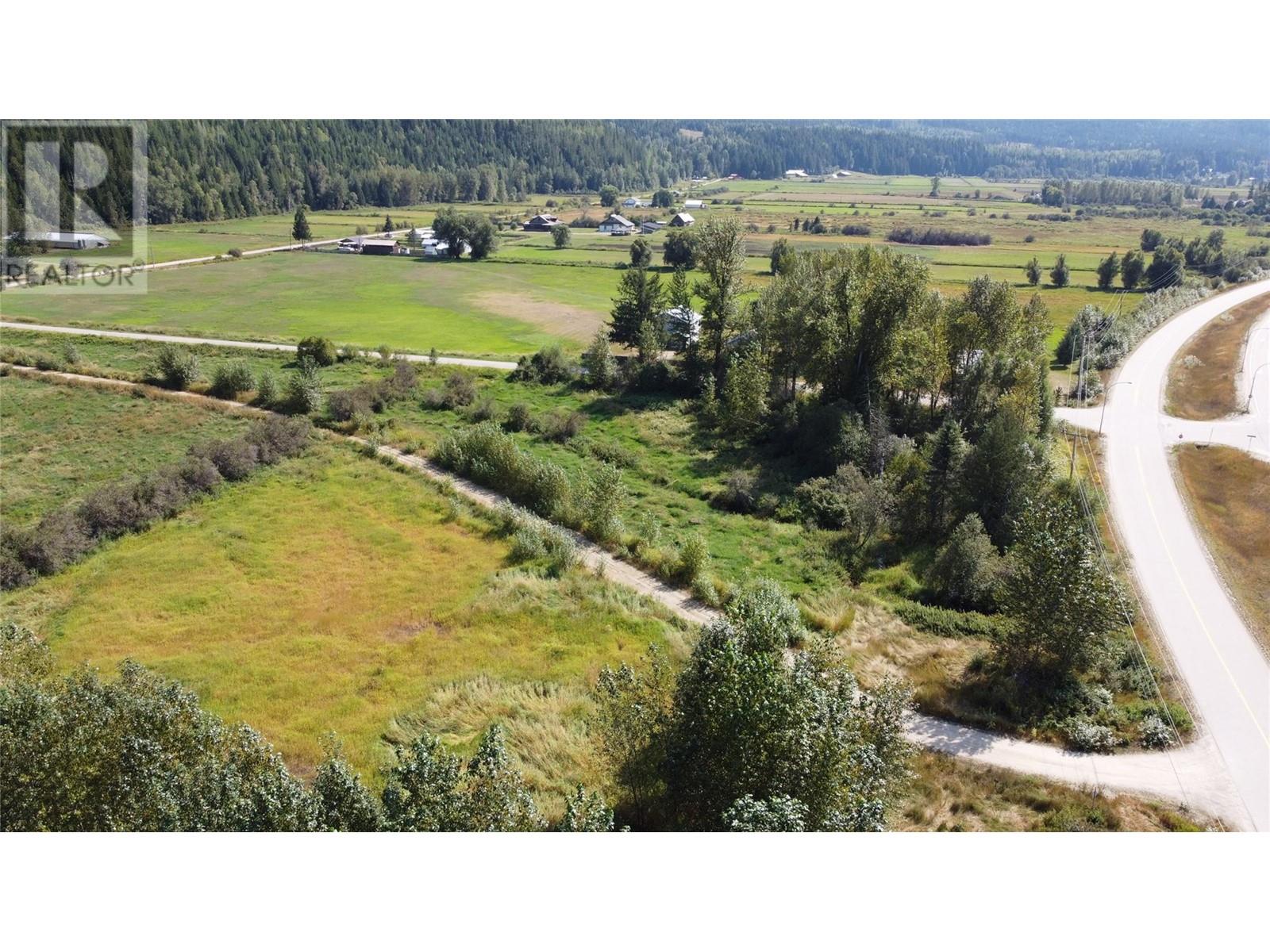 Lot 2 Oxbow Frontage Road