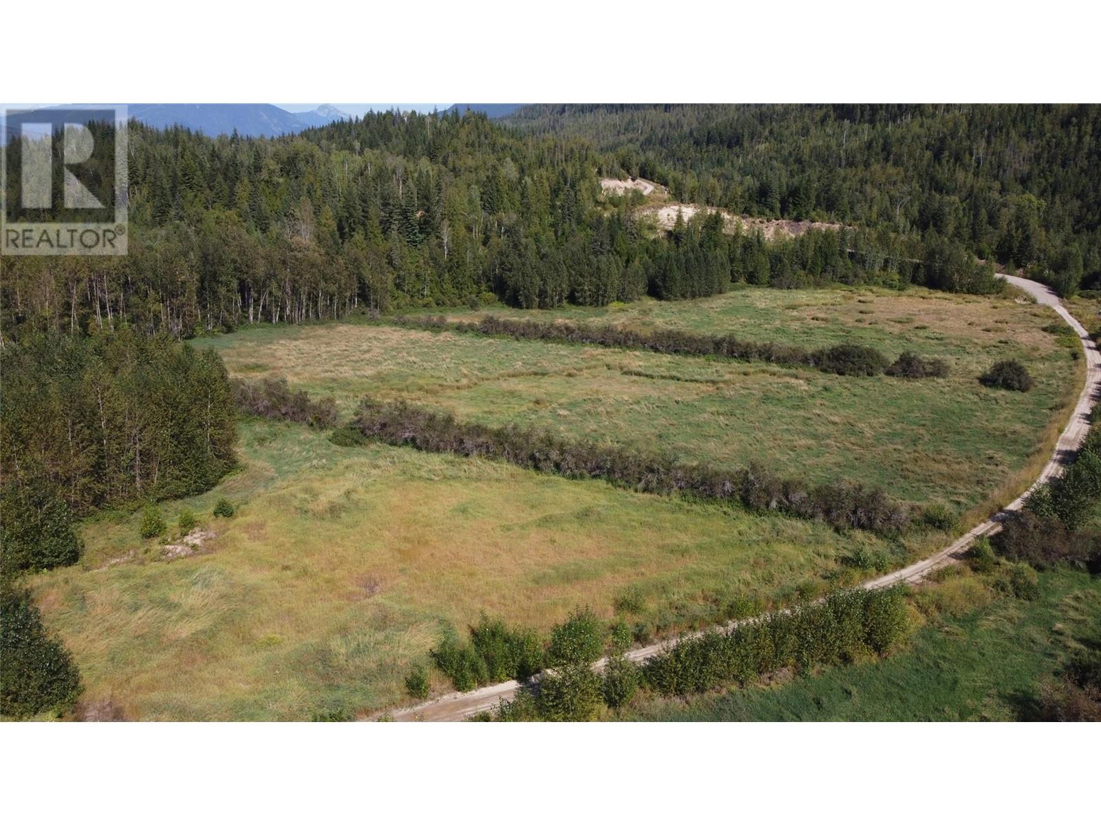 Lot 2 Oxbow Frontage Road