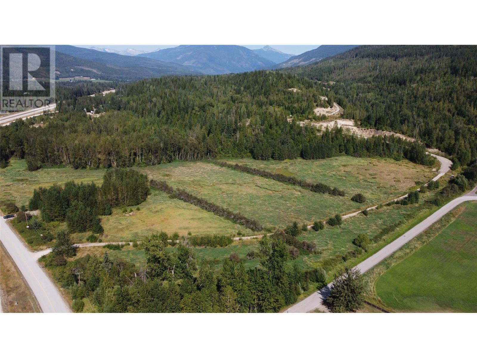 Lot 2 Oxbow Frontage Road