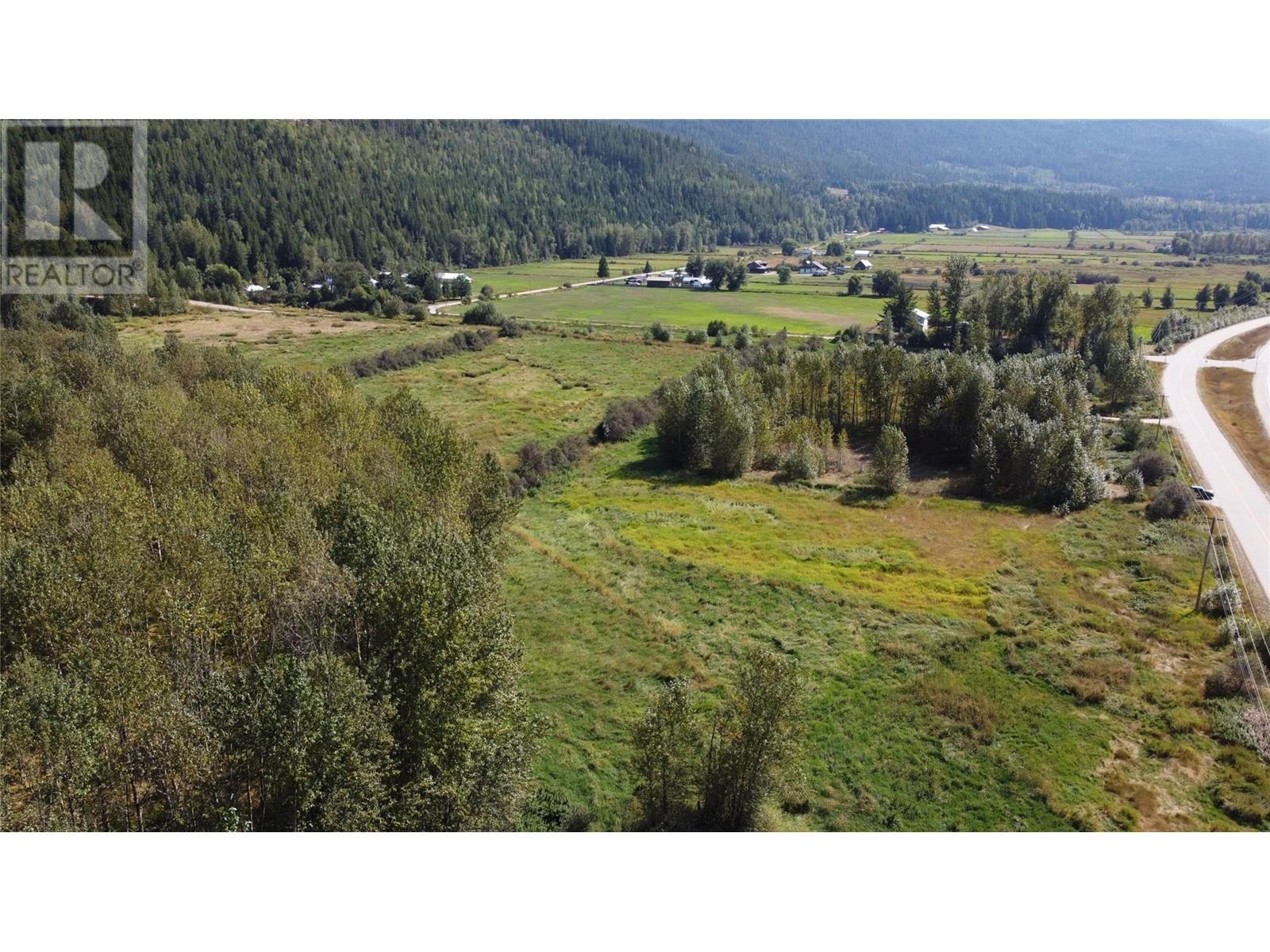 Lot 2 Oxbow Frontage Road