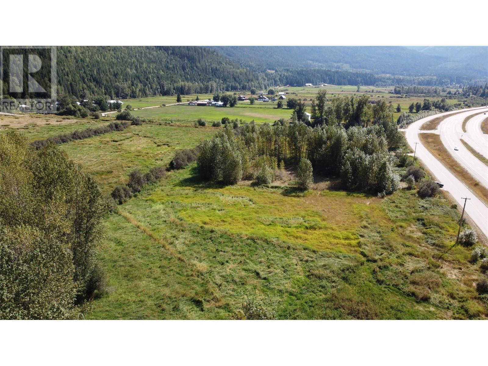 Lot 2 Oxbow Frontage Road