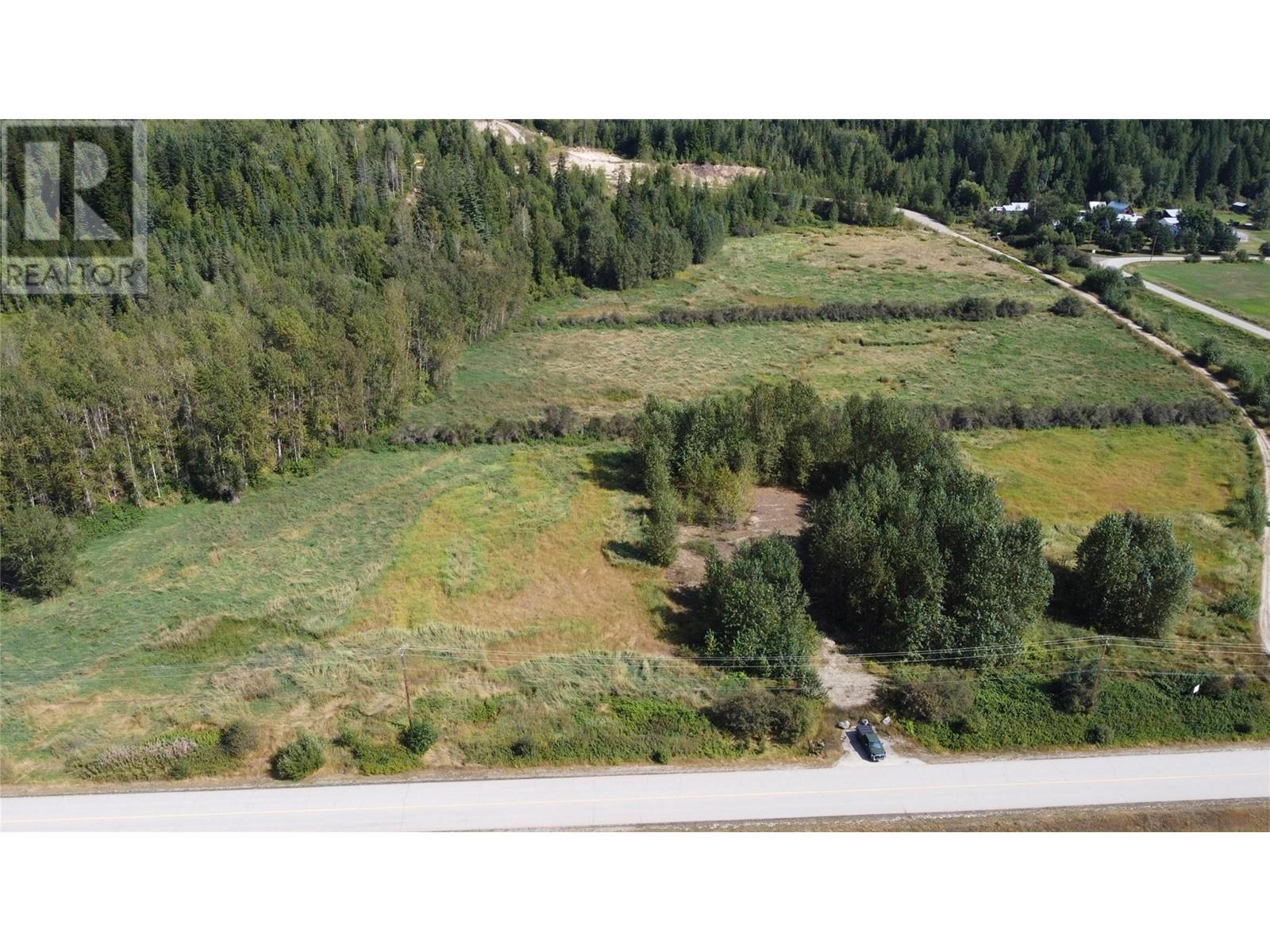 Lot 2 Oxbow Frontage Road