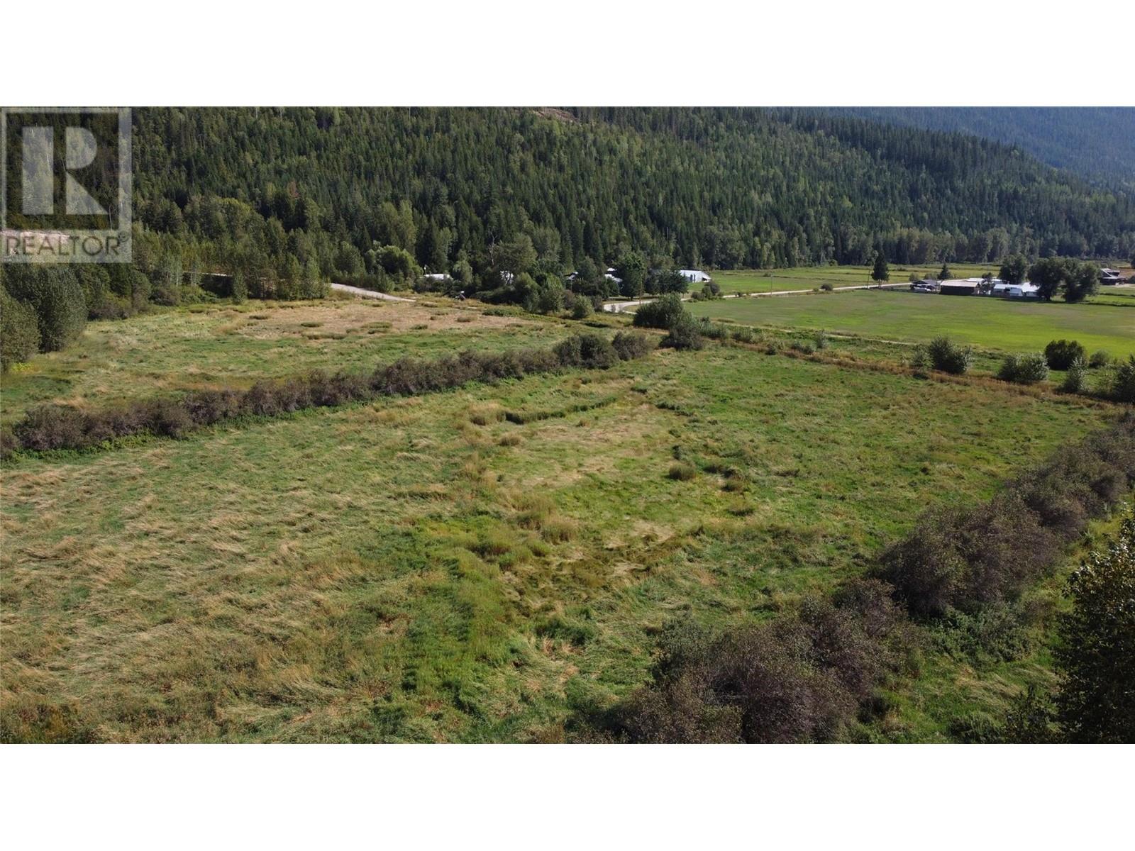 Lot 2 Oxbow Frontage Road