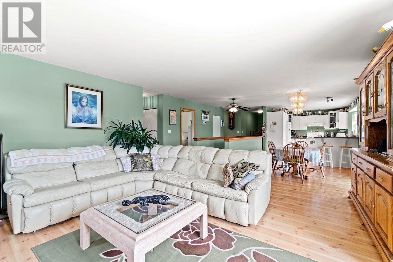 3712 Parri Road