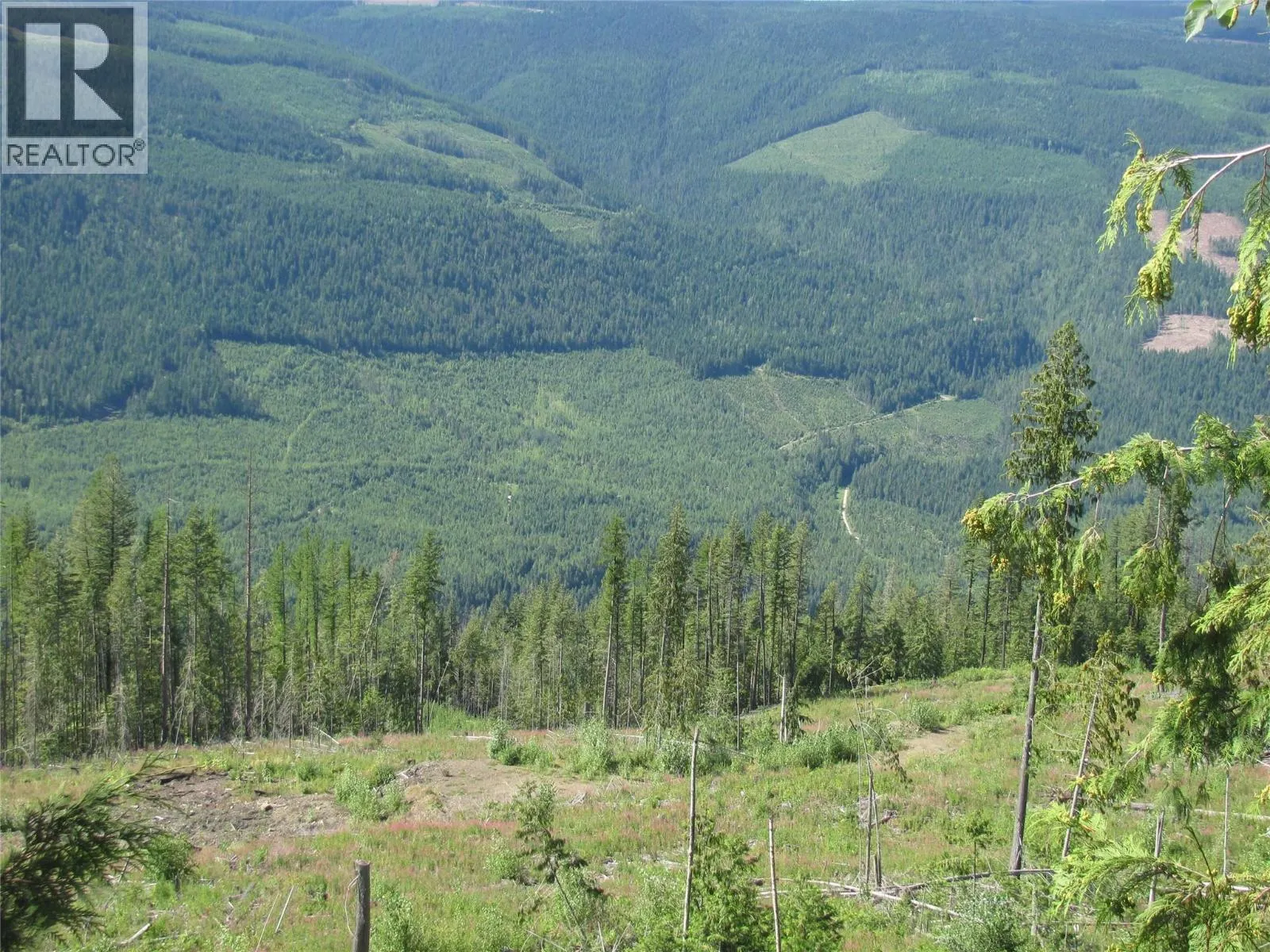 130  Acres Sugar Lake-Sihlis FSR Road