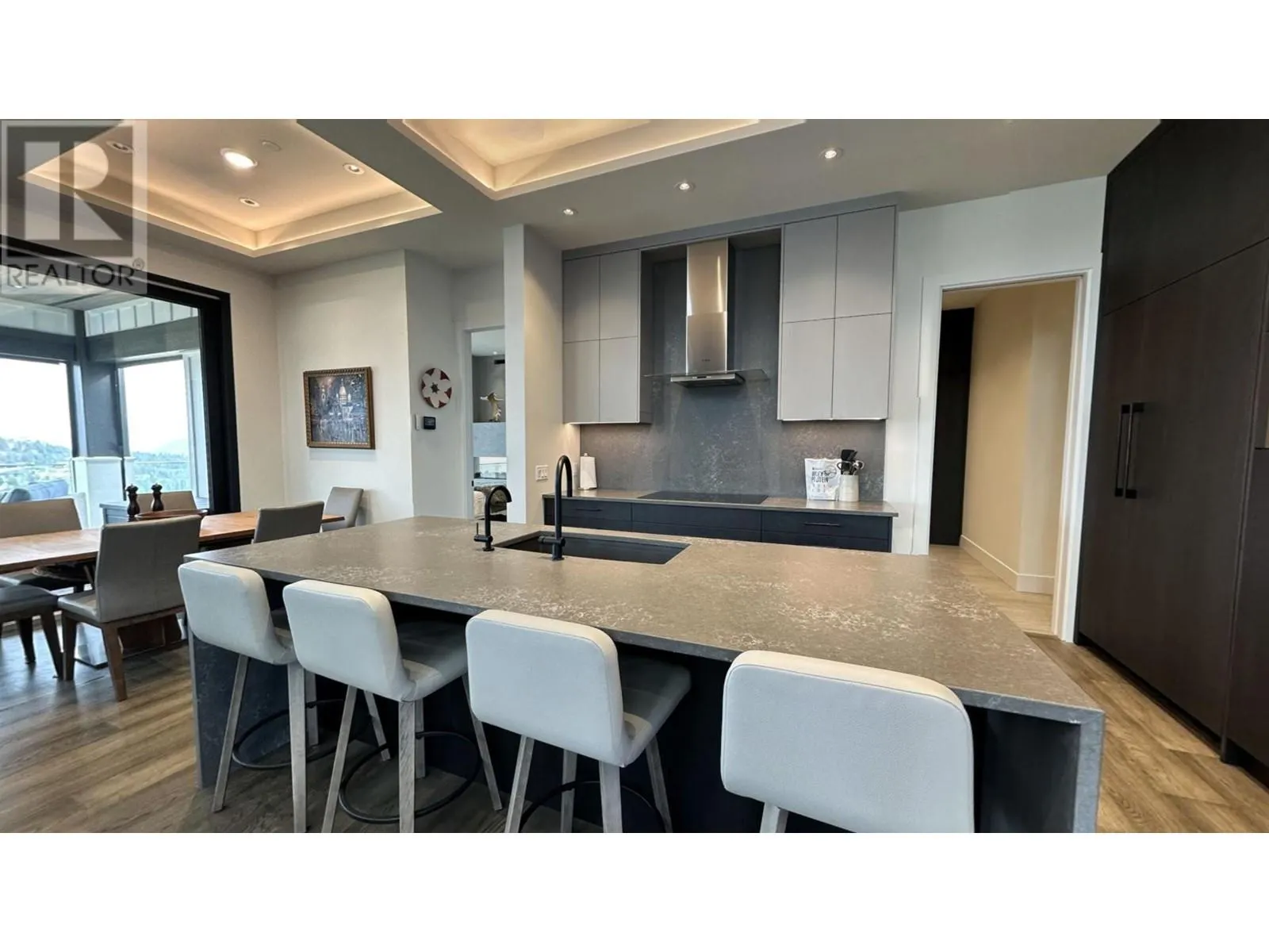 224 Diamond Way