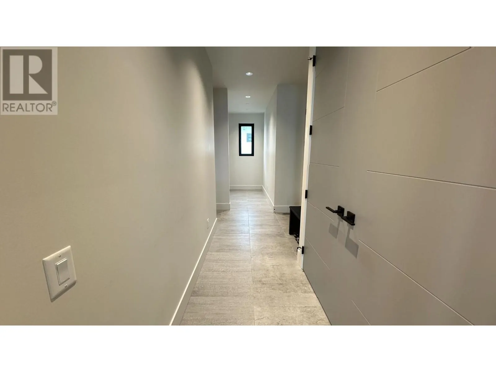 224 Diamond Way