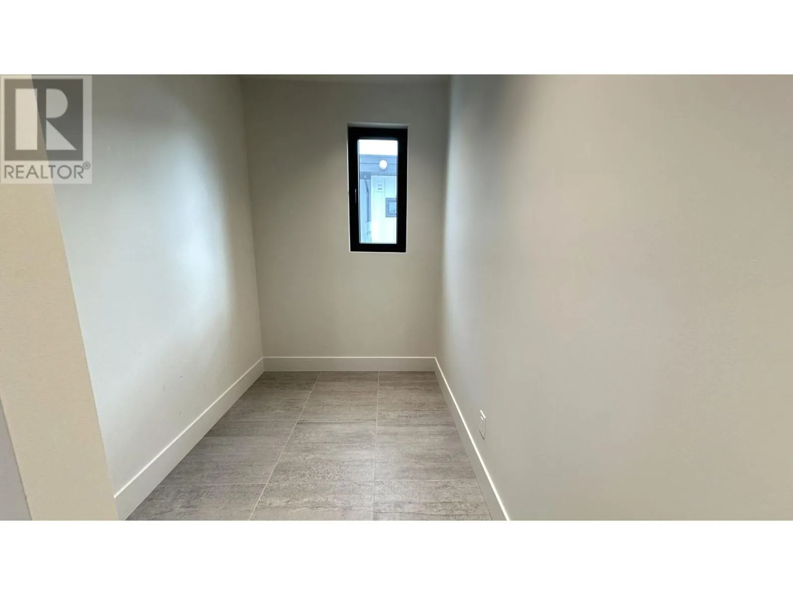 224 Diamond Way