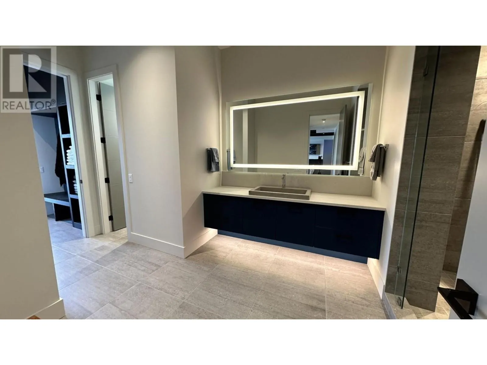 224 Diamond Way