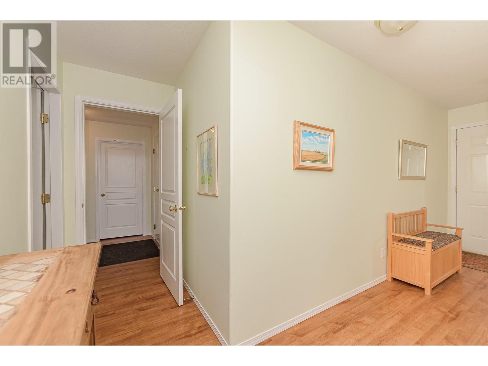 303 Regent Avenue Unit# 4