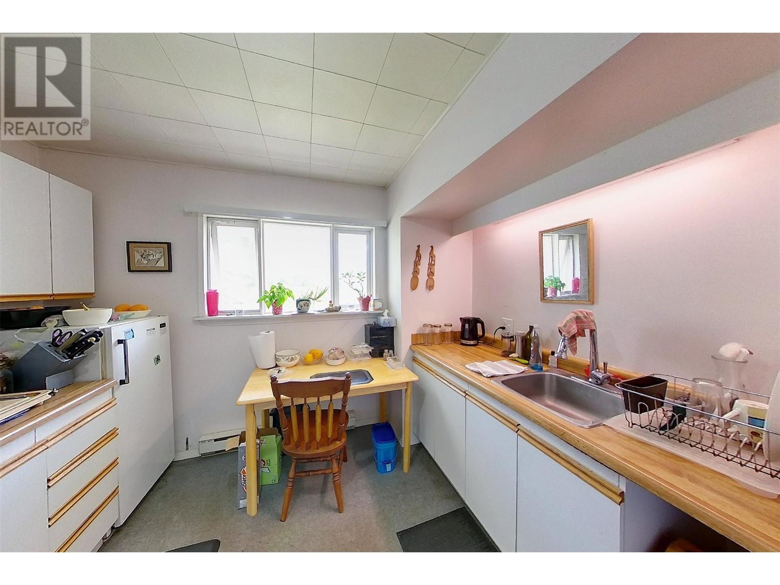 5404 Sunnybrae Canoe Pt Road Unit# 1