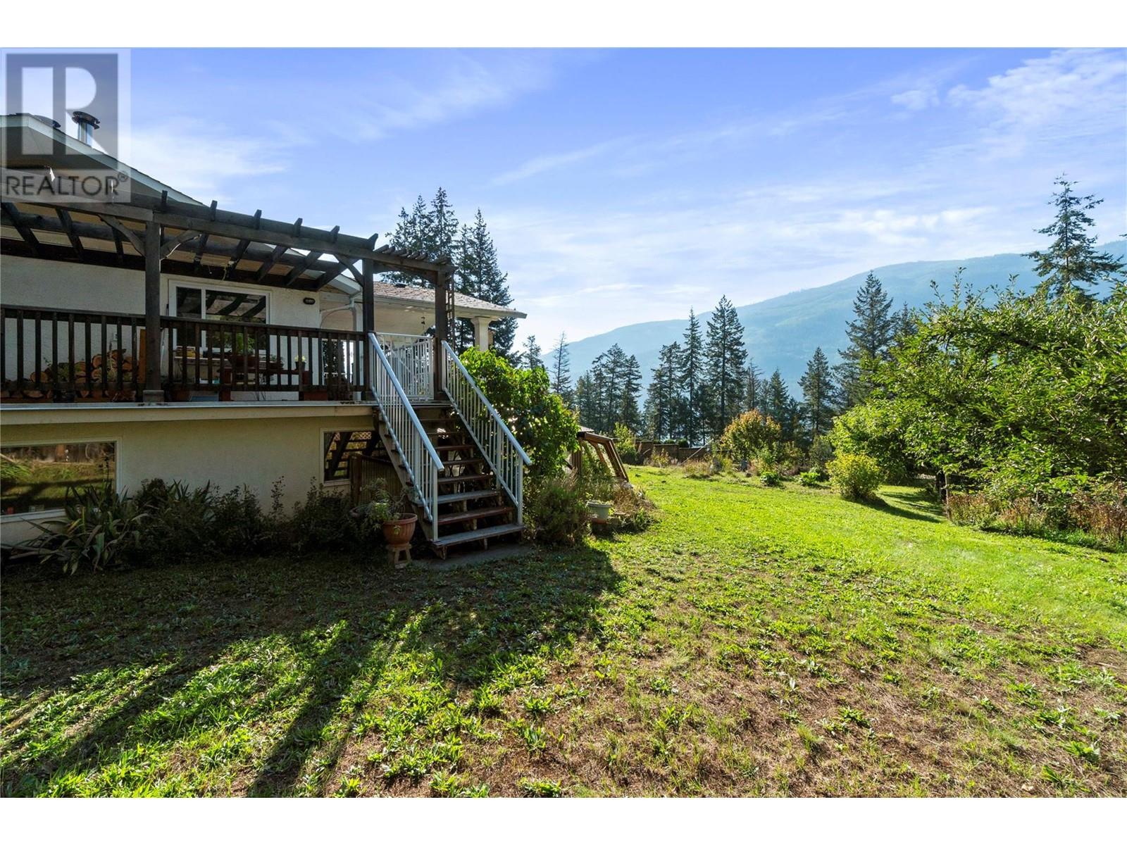 5404 Sunnybrae Canoe Pt Road Unit# 1