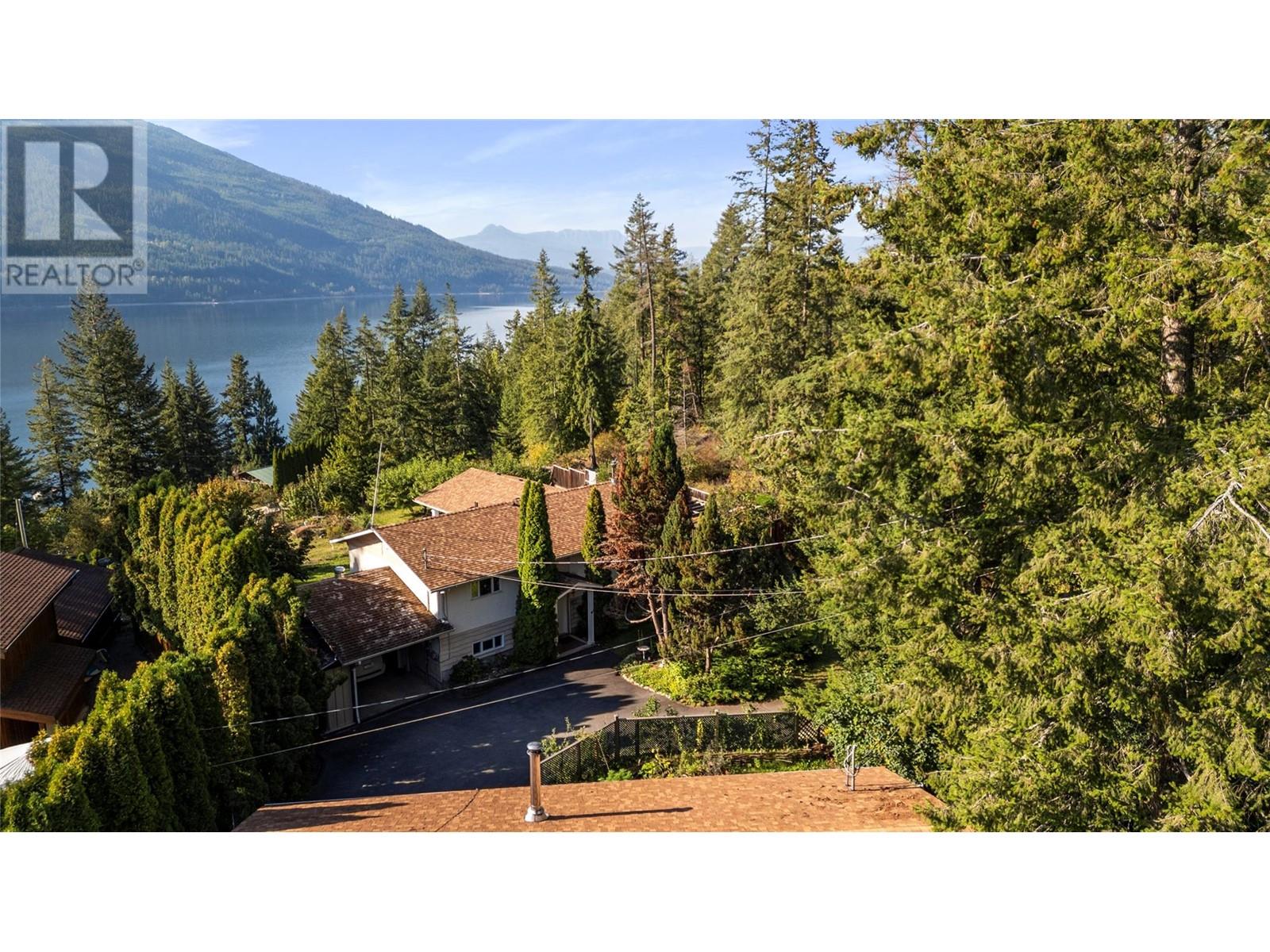 5404 Sunnybrae Canoe Pt Road Unit# 1