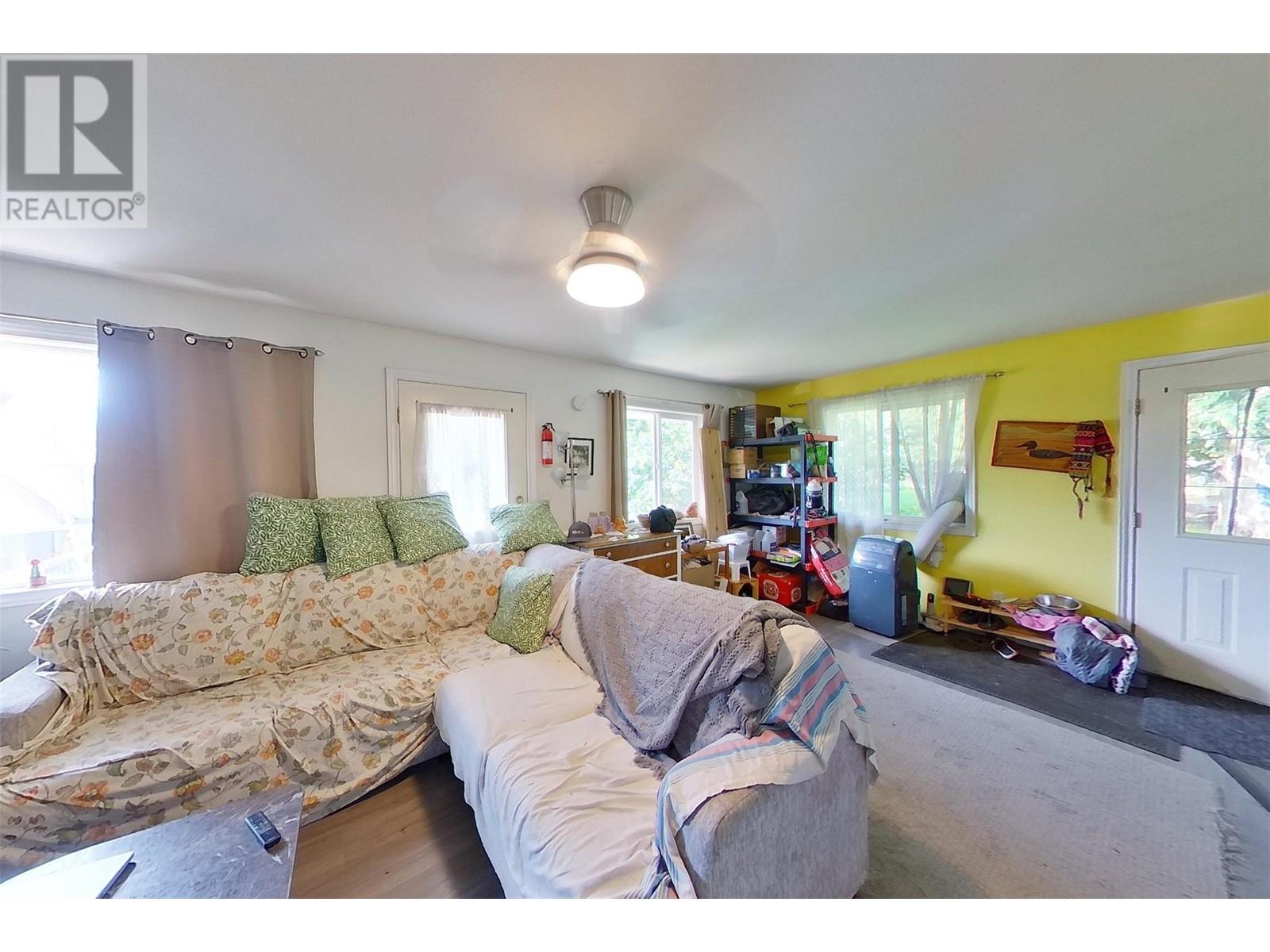 5404 Sunnybrae Canoe Pt Road Unit# 1