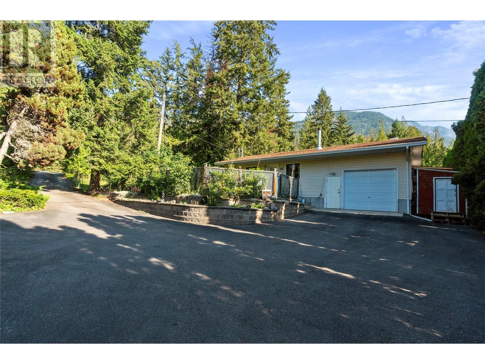 5404 Sunnybrae Canoe Pt Road Unit# 1