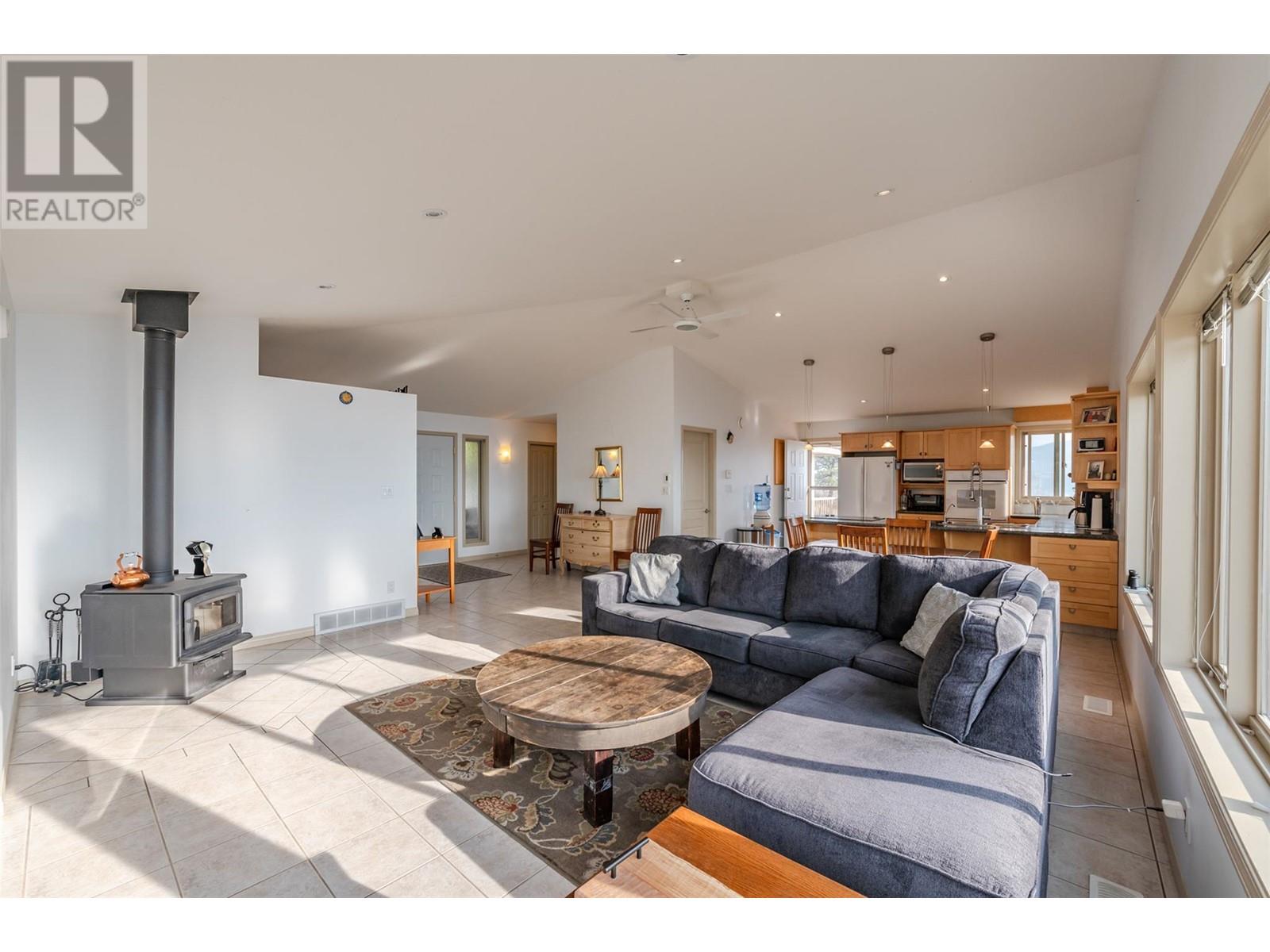 409 Patten Road