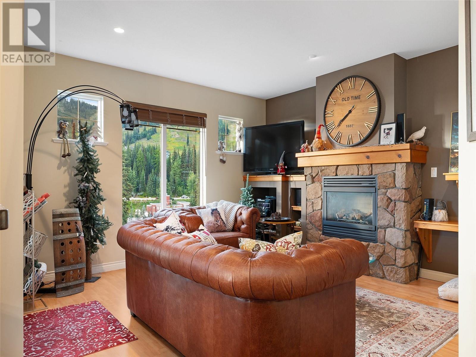 415 Silver Queen Road Unit# 2
