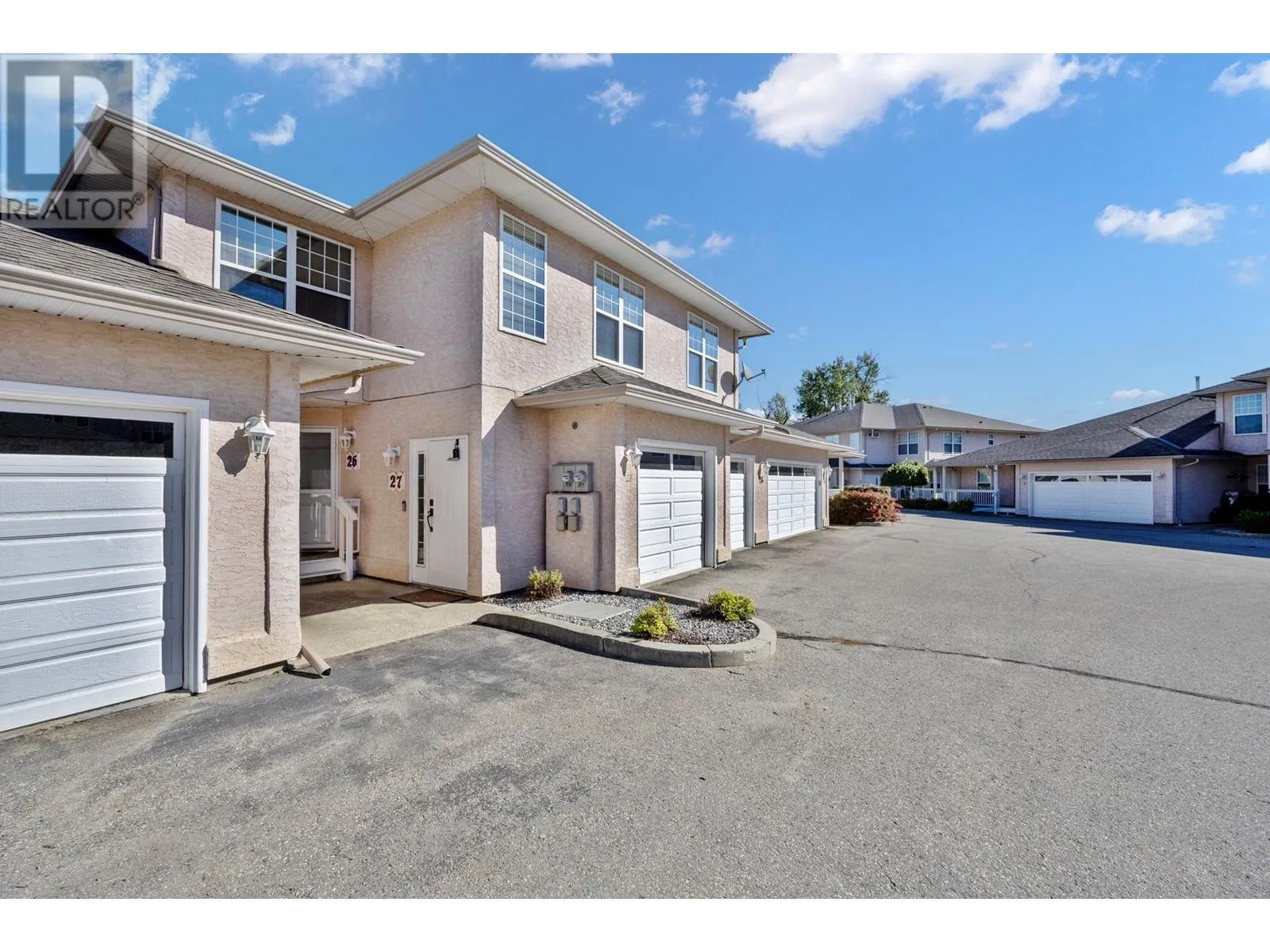 303 Regent Avenue Unit# 27