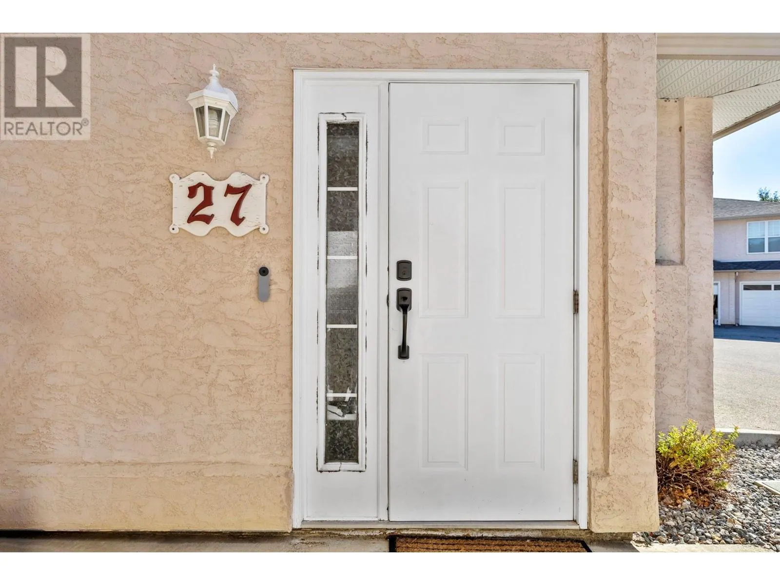 303 Regent Avenue Unit# 27