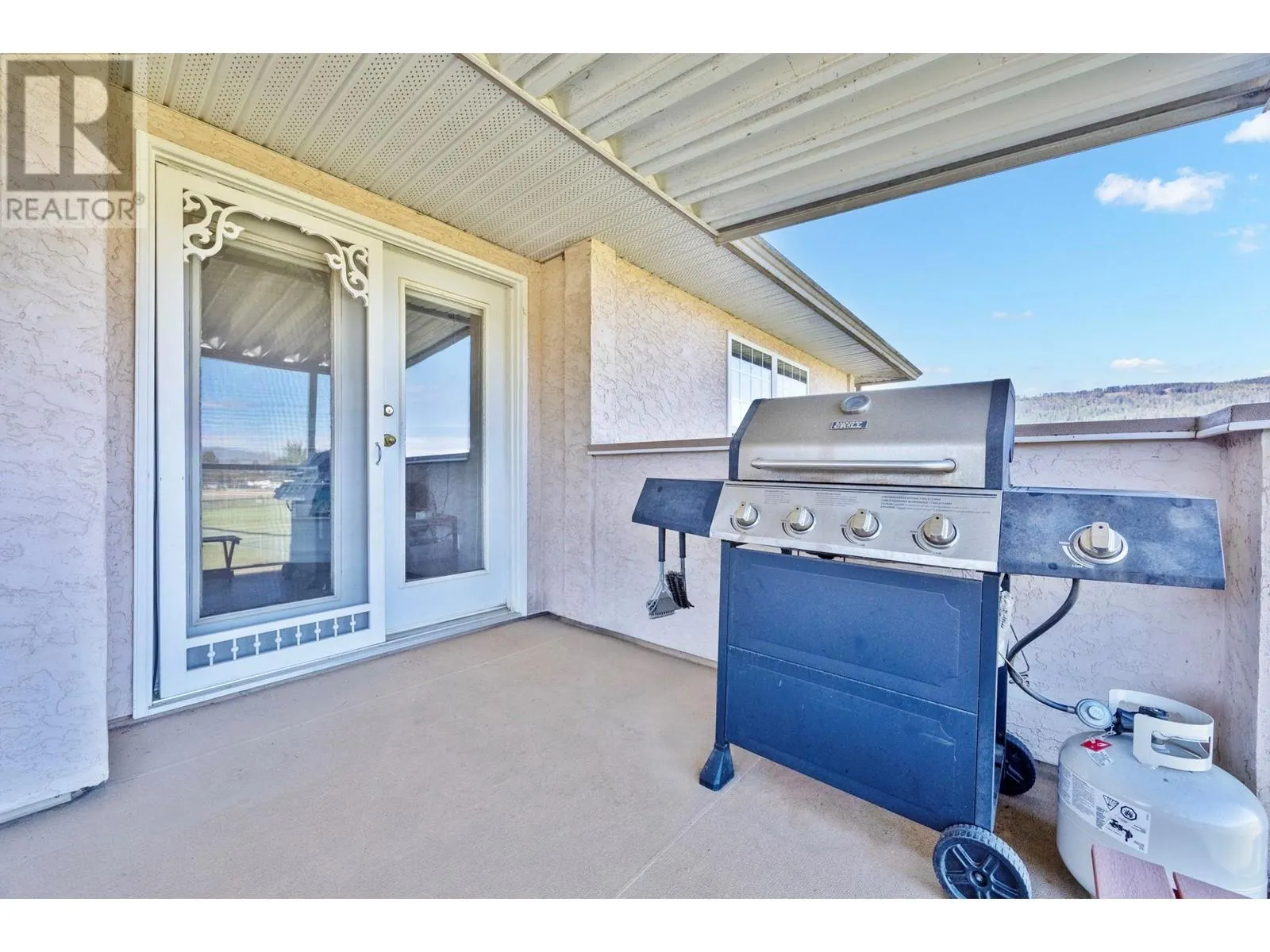 303 Regent Avenue Unit# 27