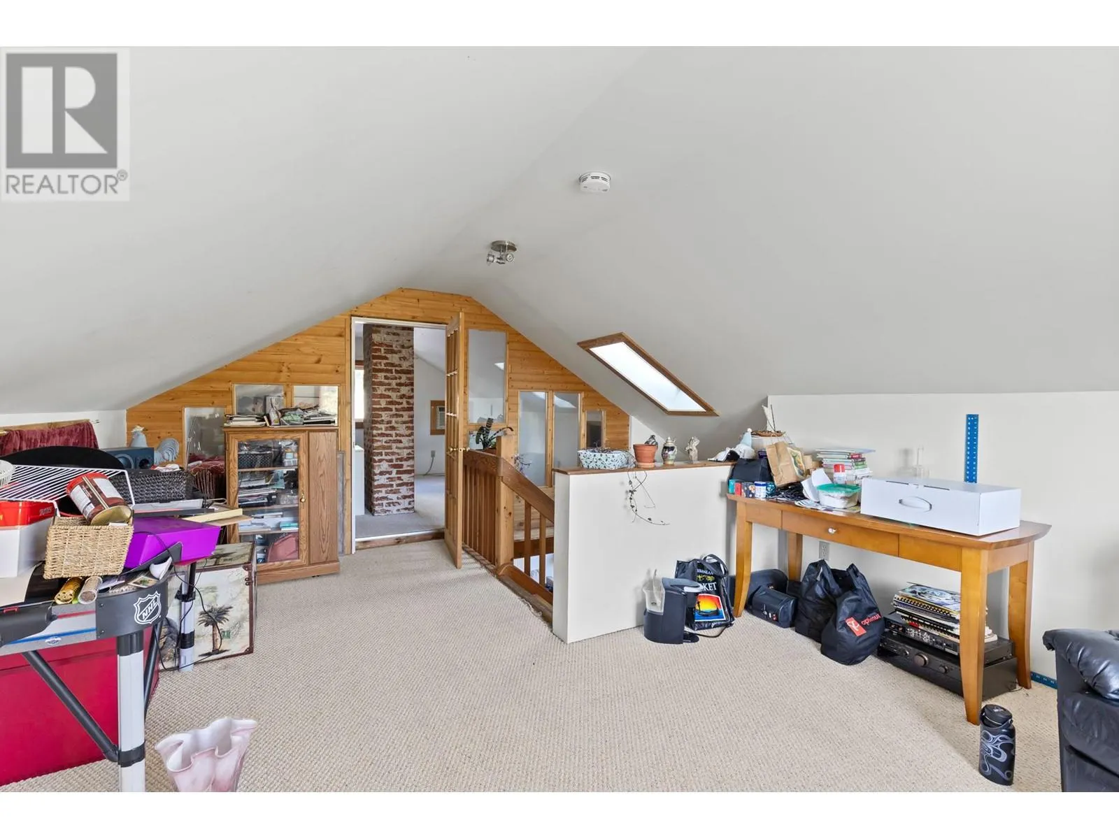 1762 Gagnon Place