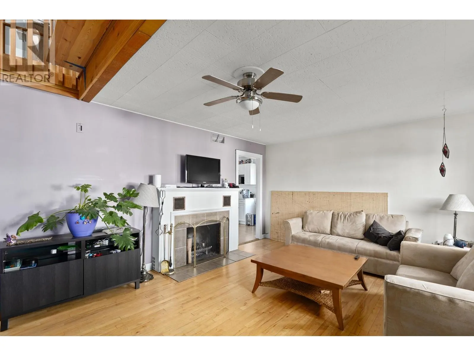 1762 Gagnon Place
