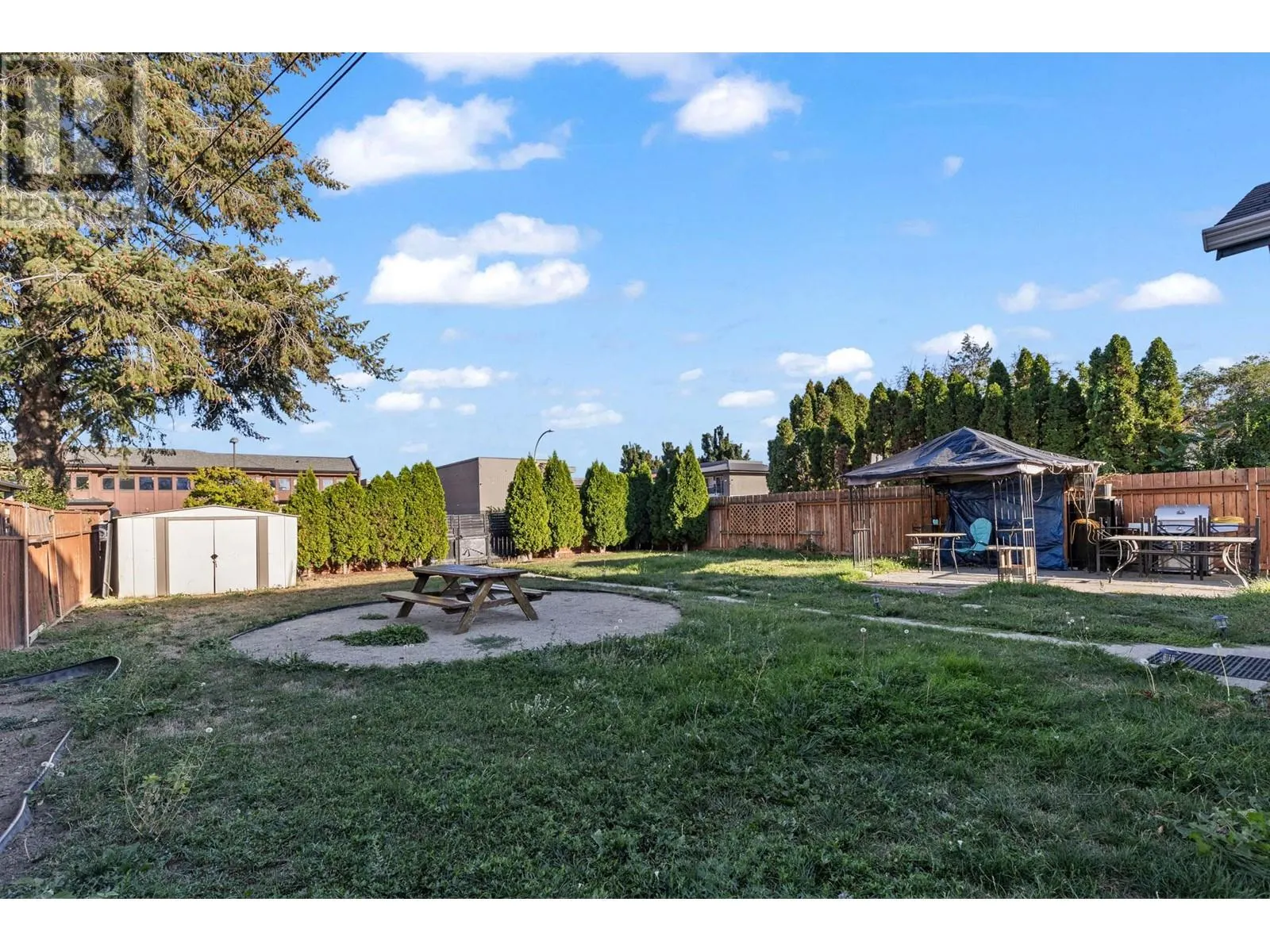 1762 Gagnon Place
