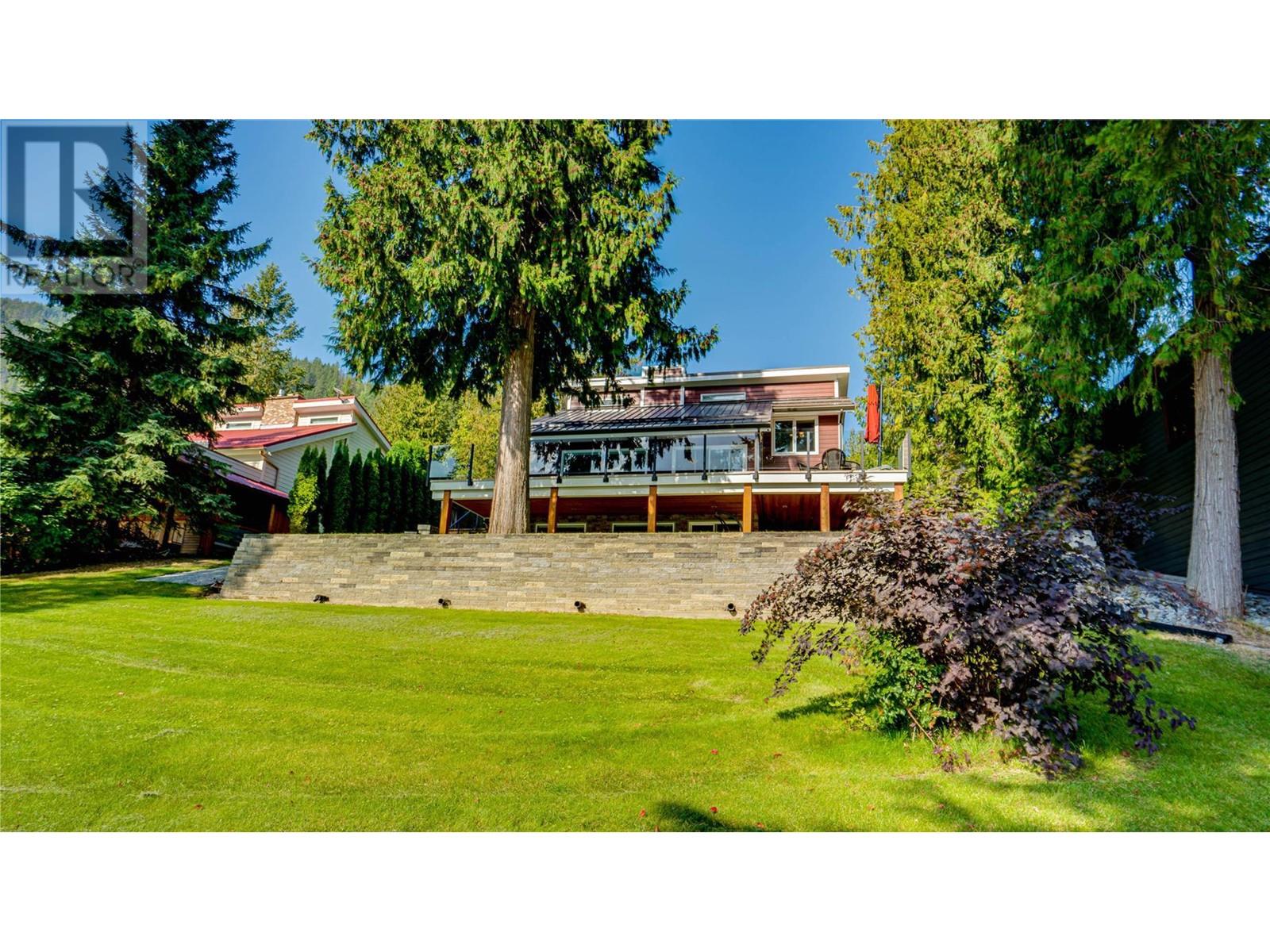 339 Coach Road