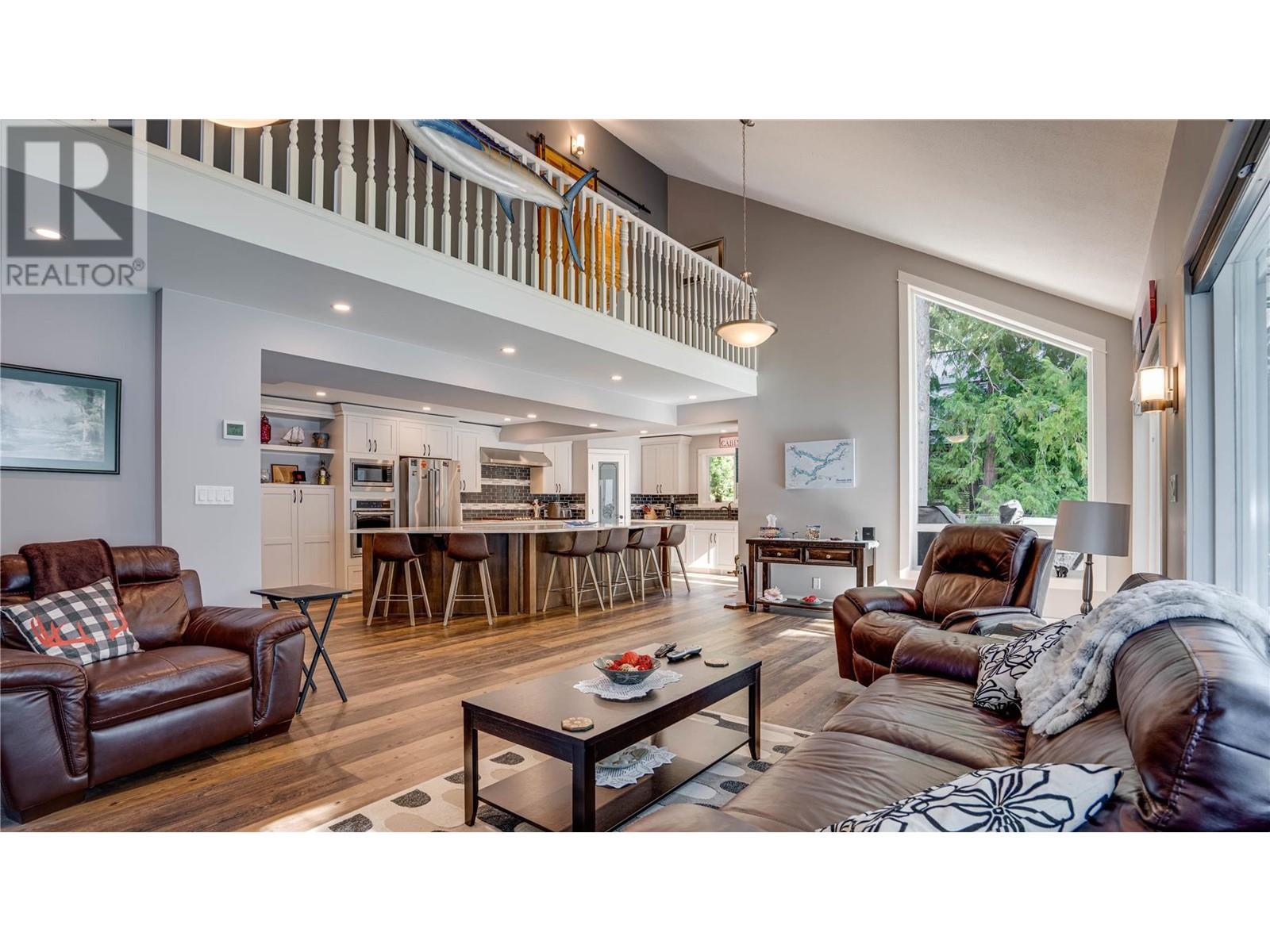 339 Coach Road