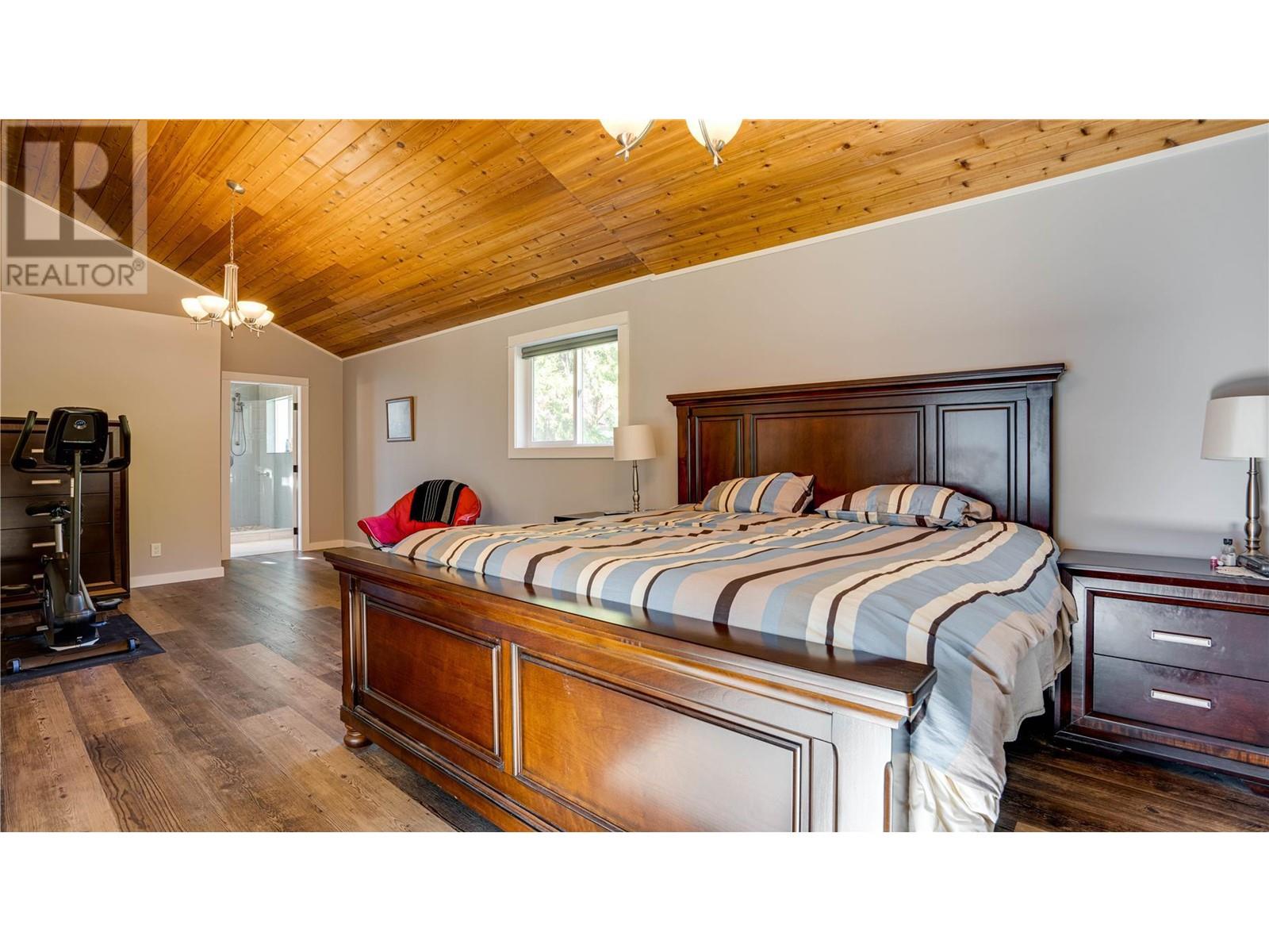 339 Coach Road