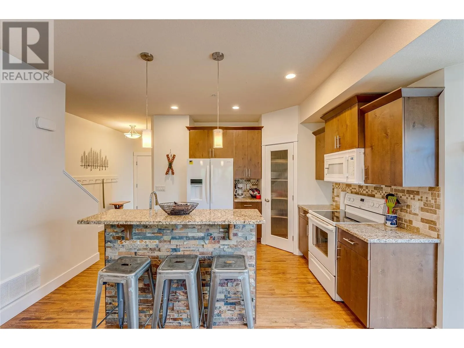 130 Arnica Lane