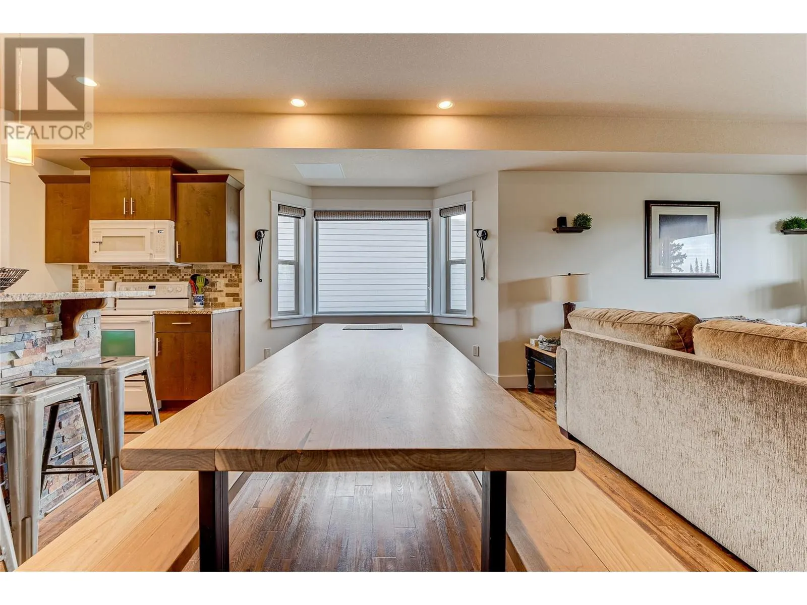 130 Arnica Lane