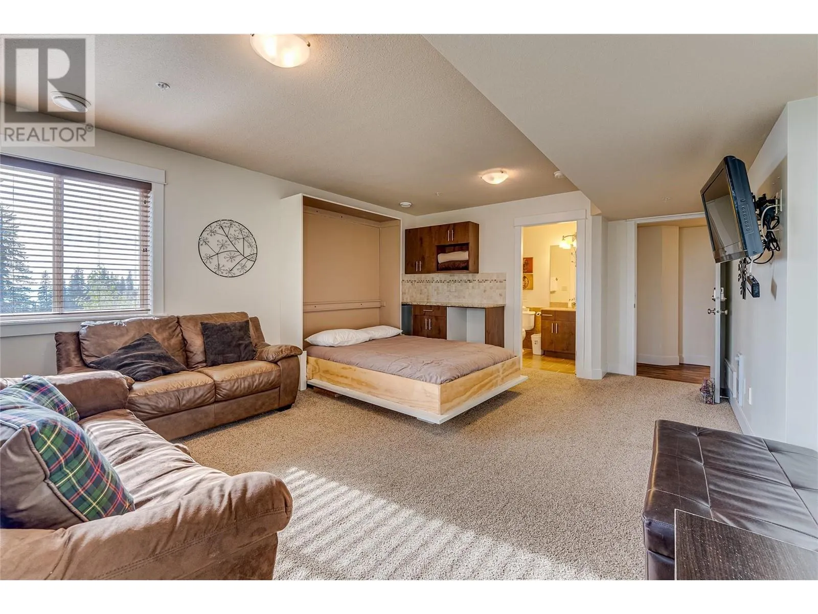130 Arnica Lane