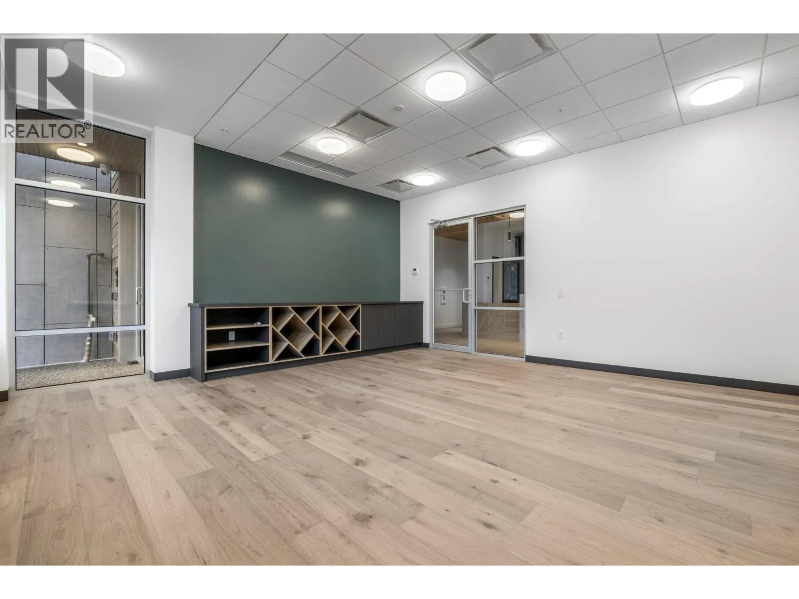 3700 McKinley Beach Drive Unit# 6