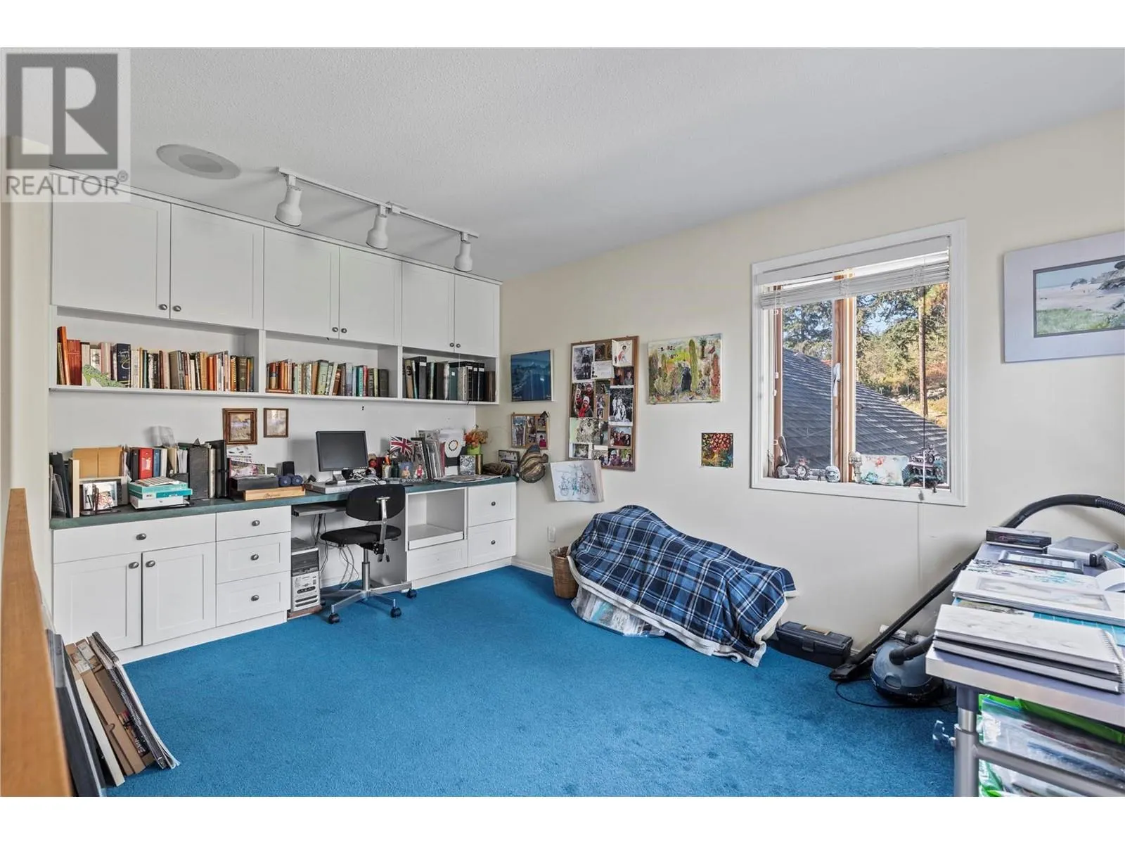 9292 Kokanee Road