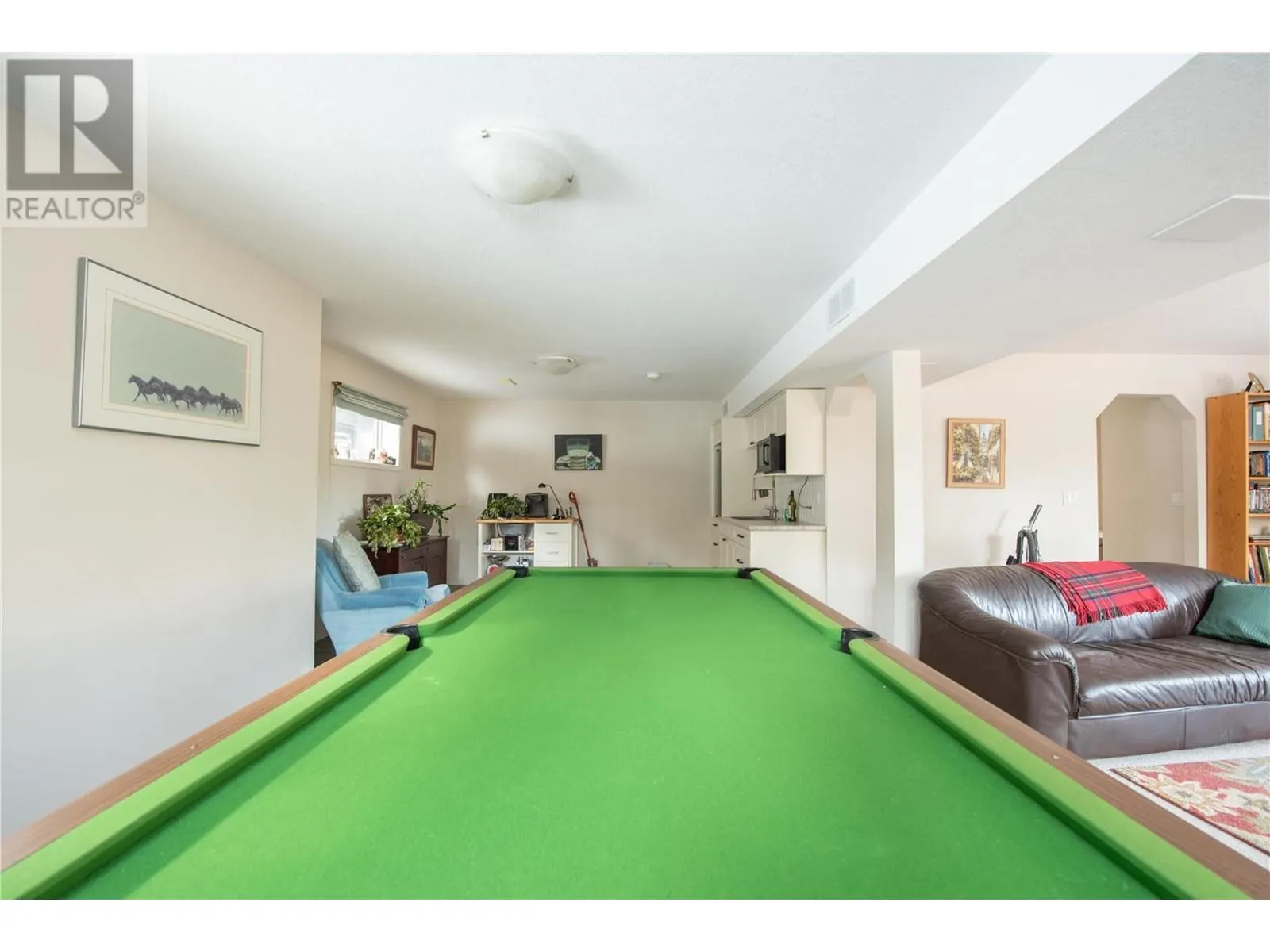 9292 Kokanee Road