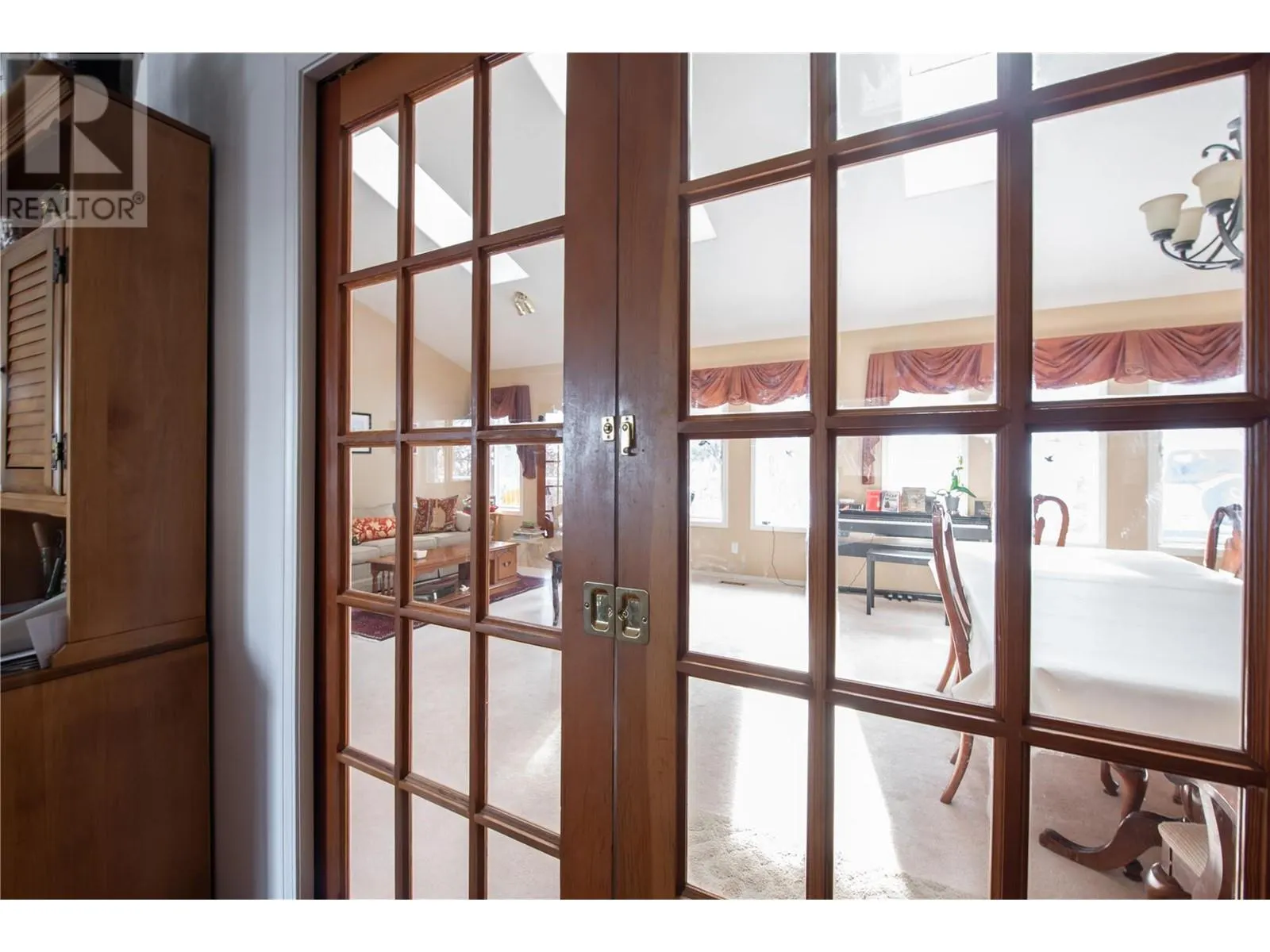9292 Kokanee Road