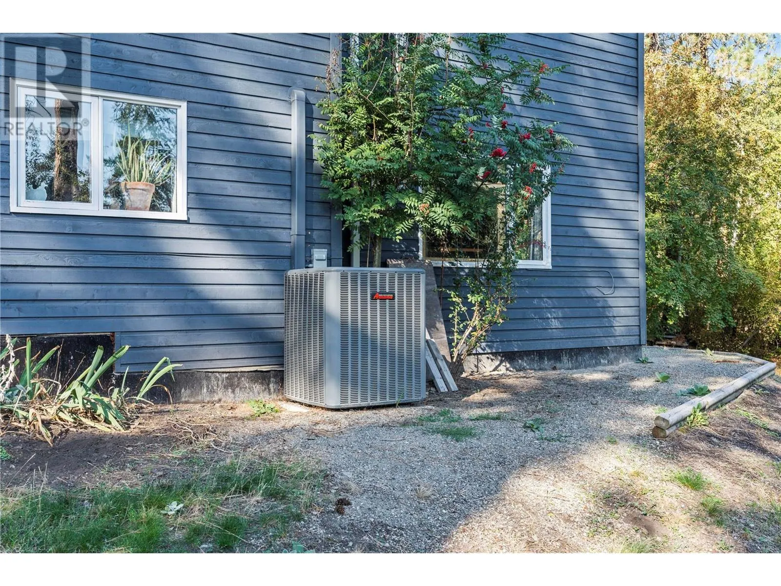 9292 Kokanee Road