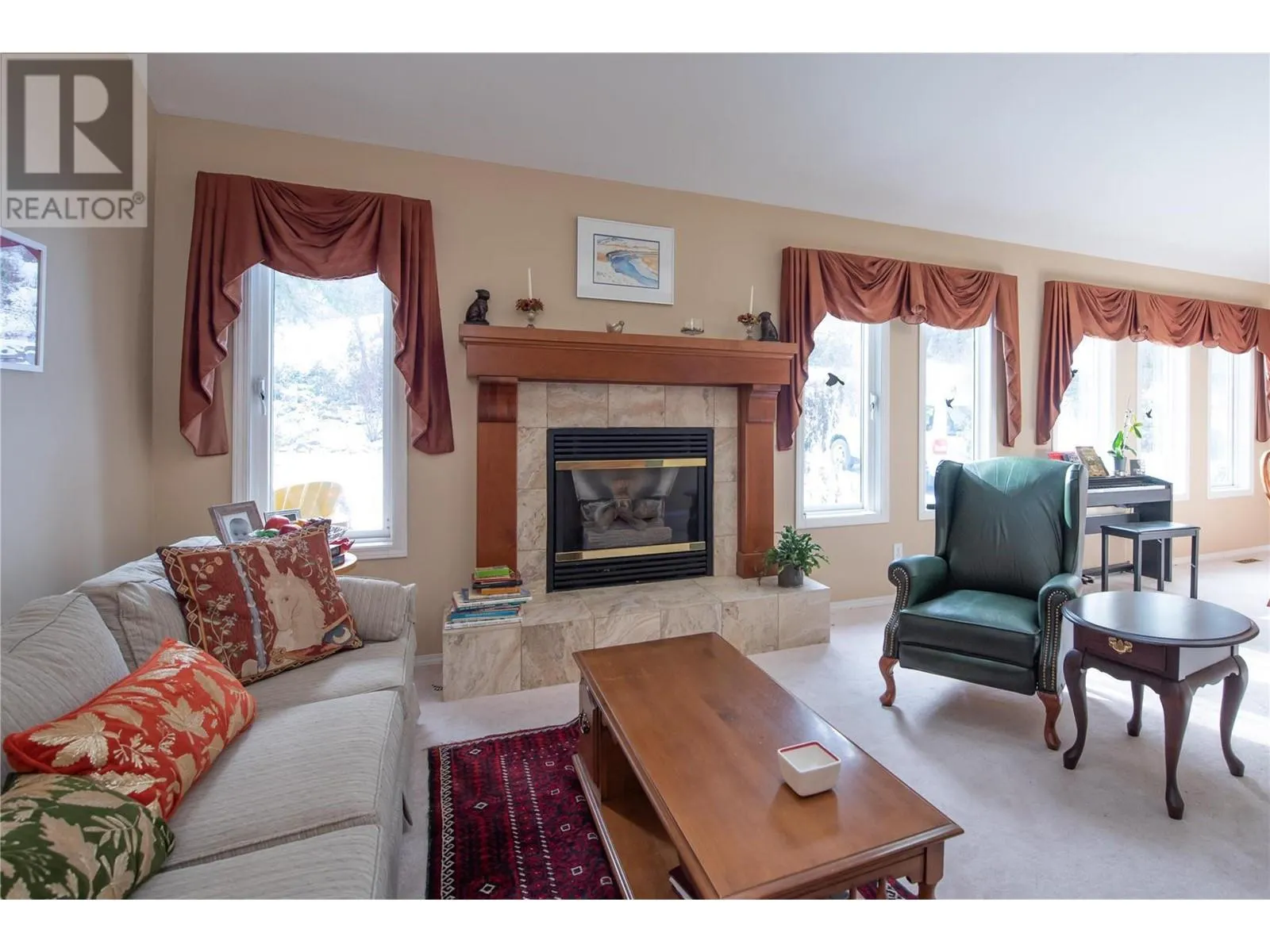 9292 Kokanee Road