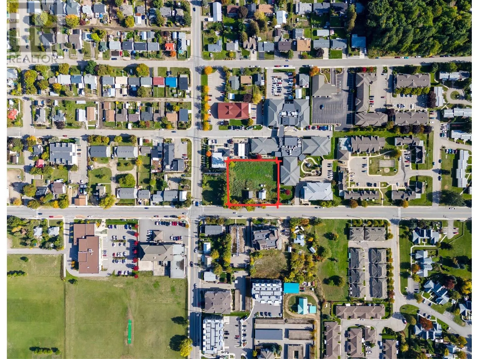 560, 580, 610 Shuswap Street SE