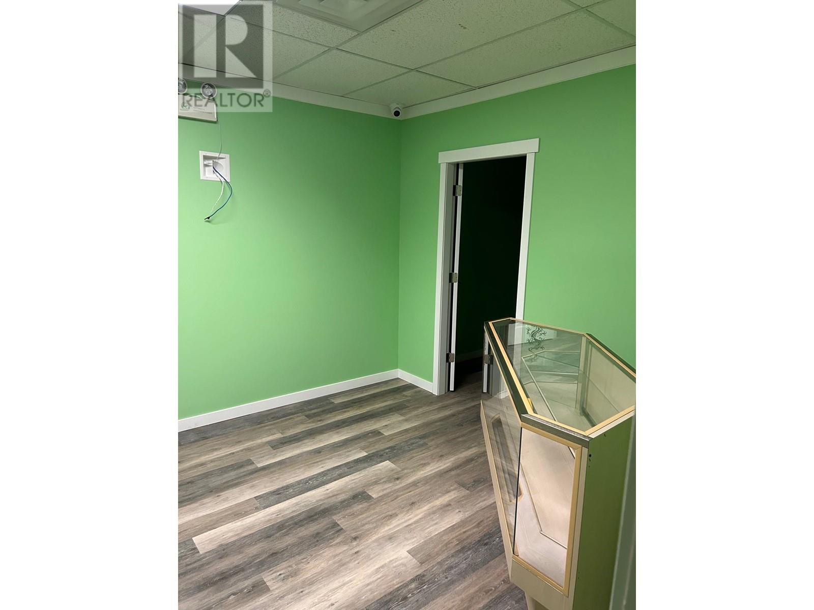 3315 30th Avenue Unit# Basement Lot# 18 & 19