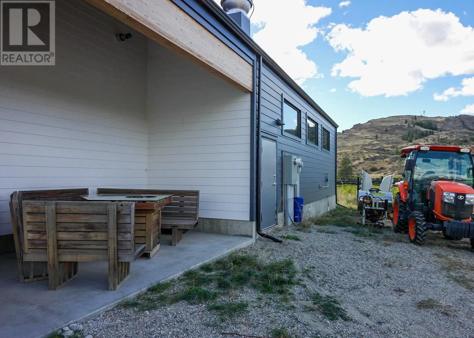 4112 McLean Creek Road
